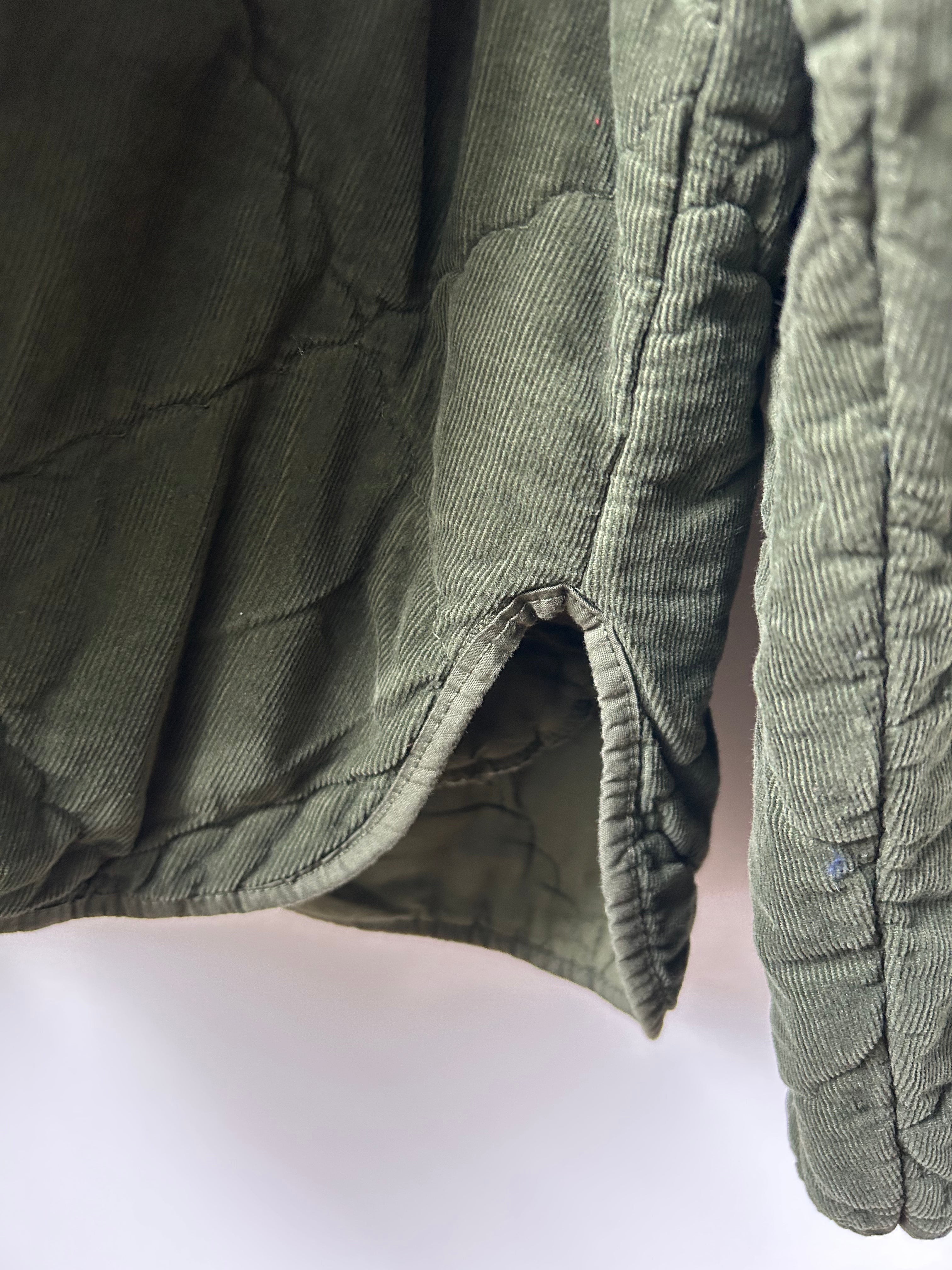 Steppjacke aus Babycord - grün