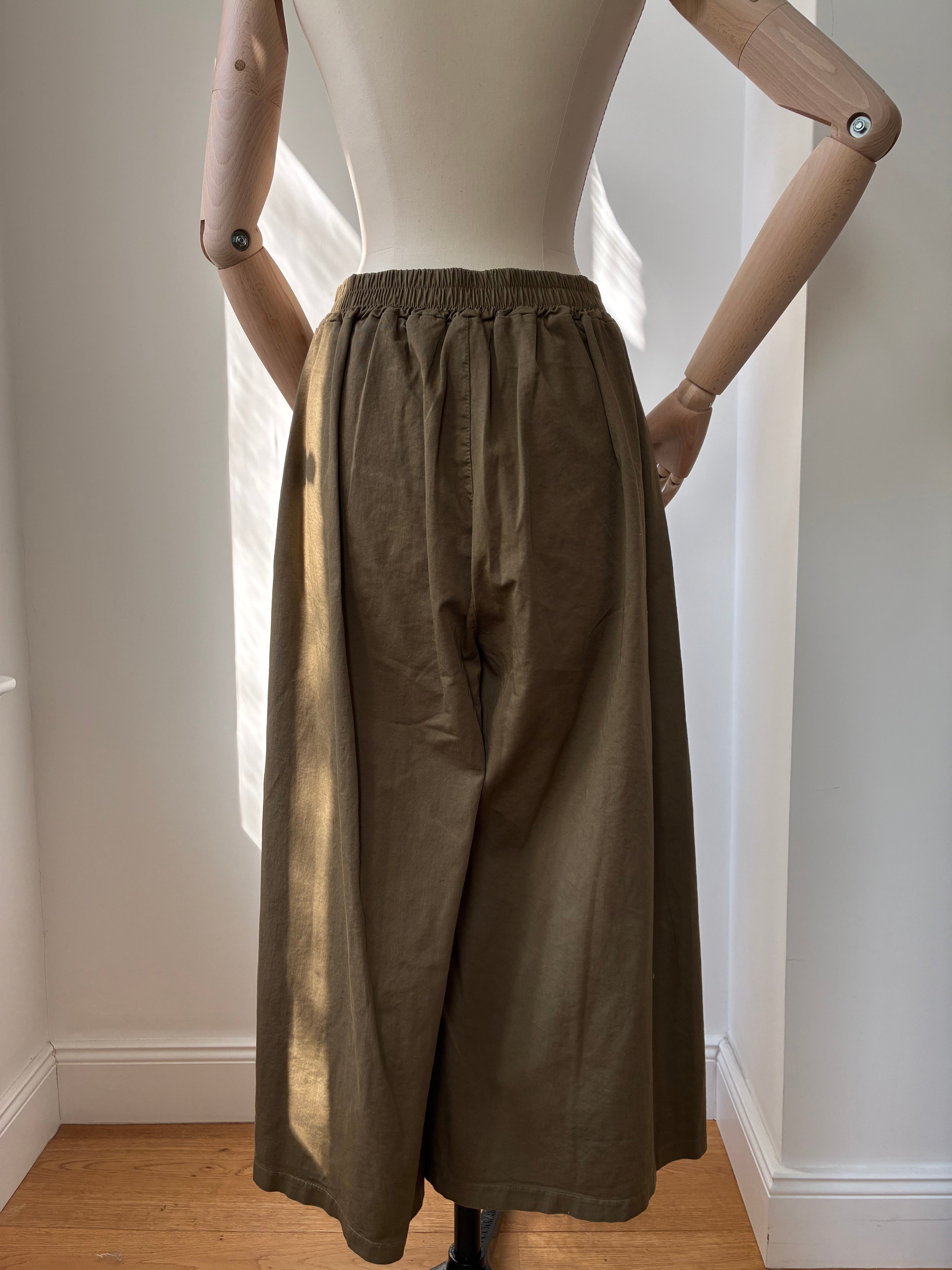 Neue Culotte - olive