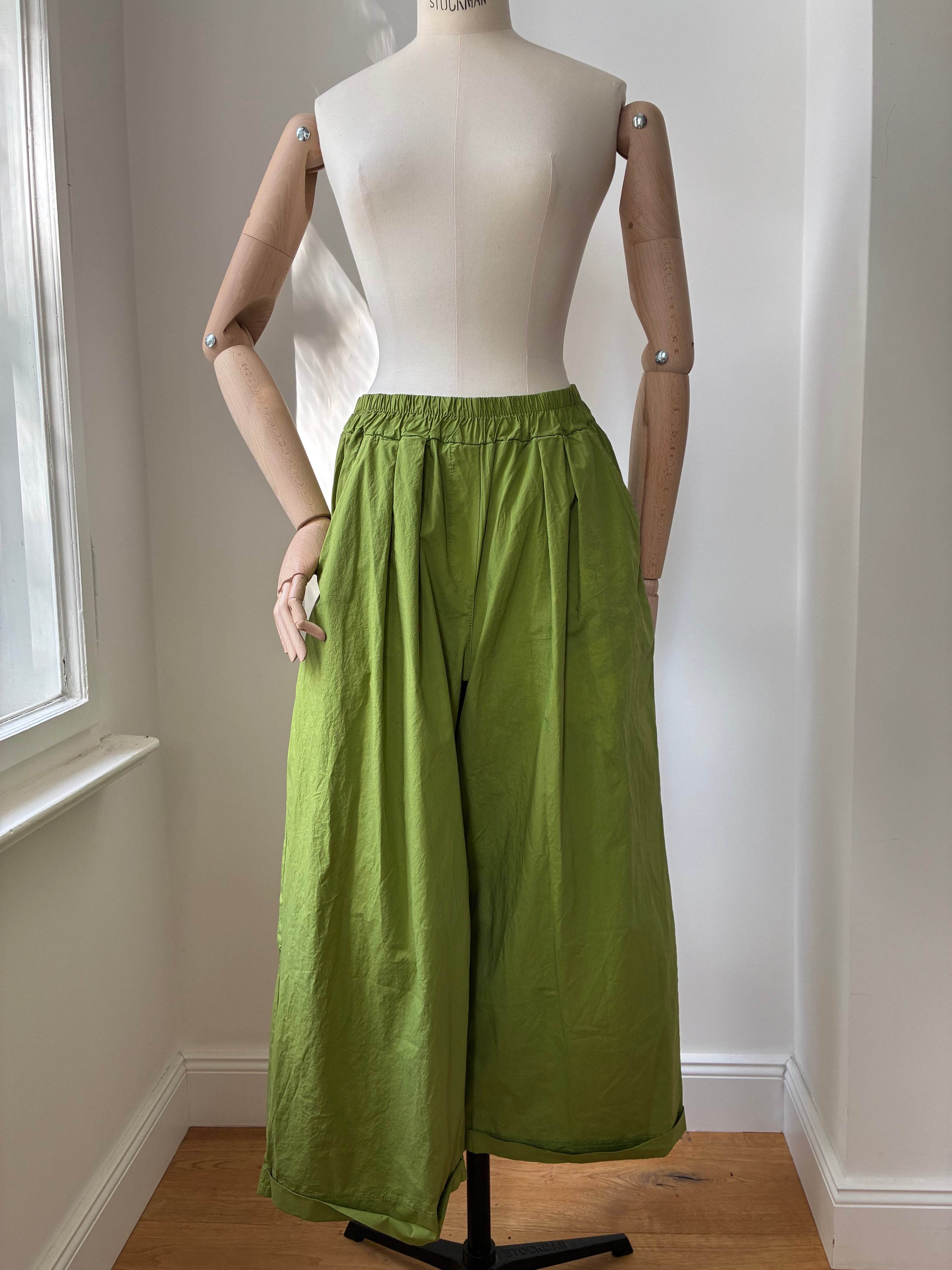 Leichte Culotte Palazzo-Hose - grasgrün