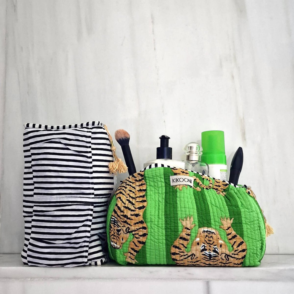 Kosmetiktasche "Poppy Tiger" green