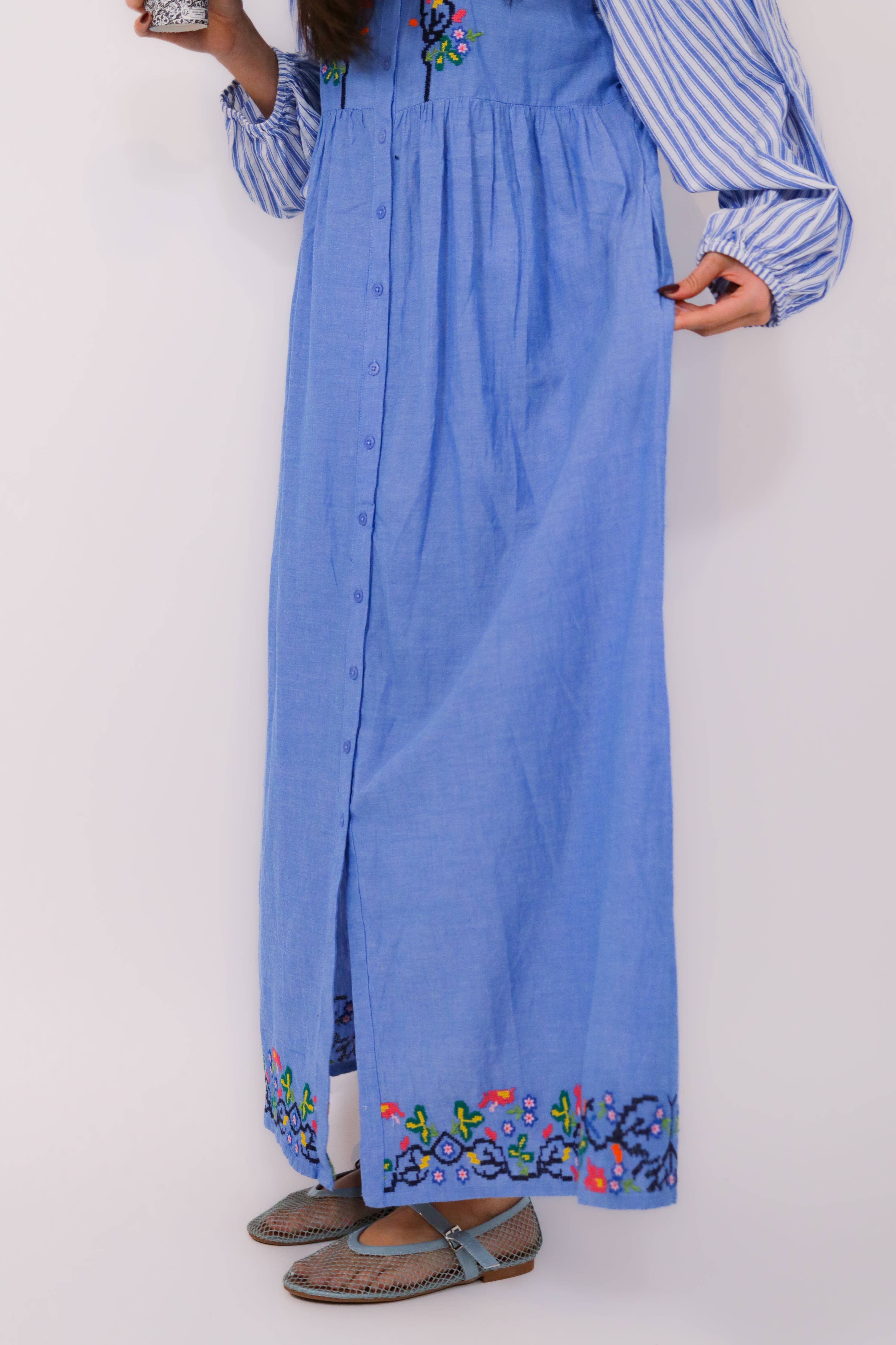 Blaues Bestricktes Kleid