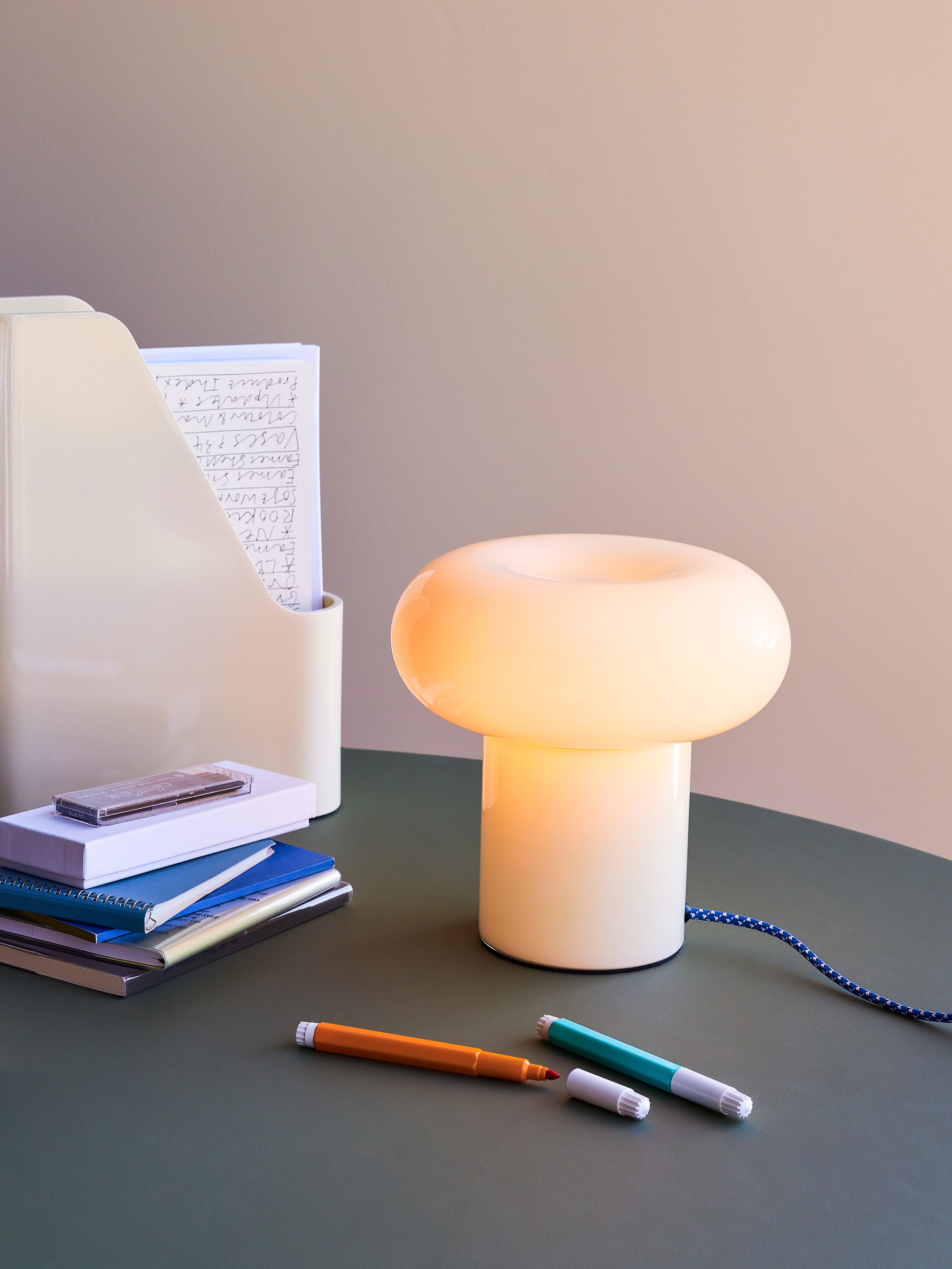 Tischlampe Hues