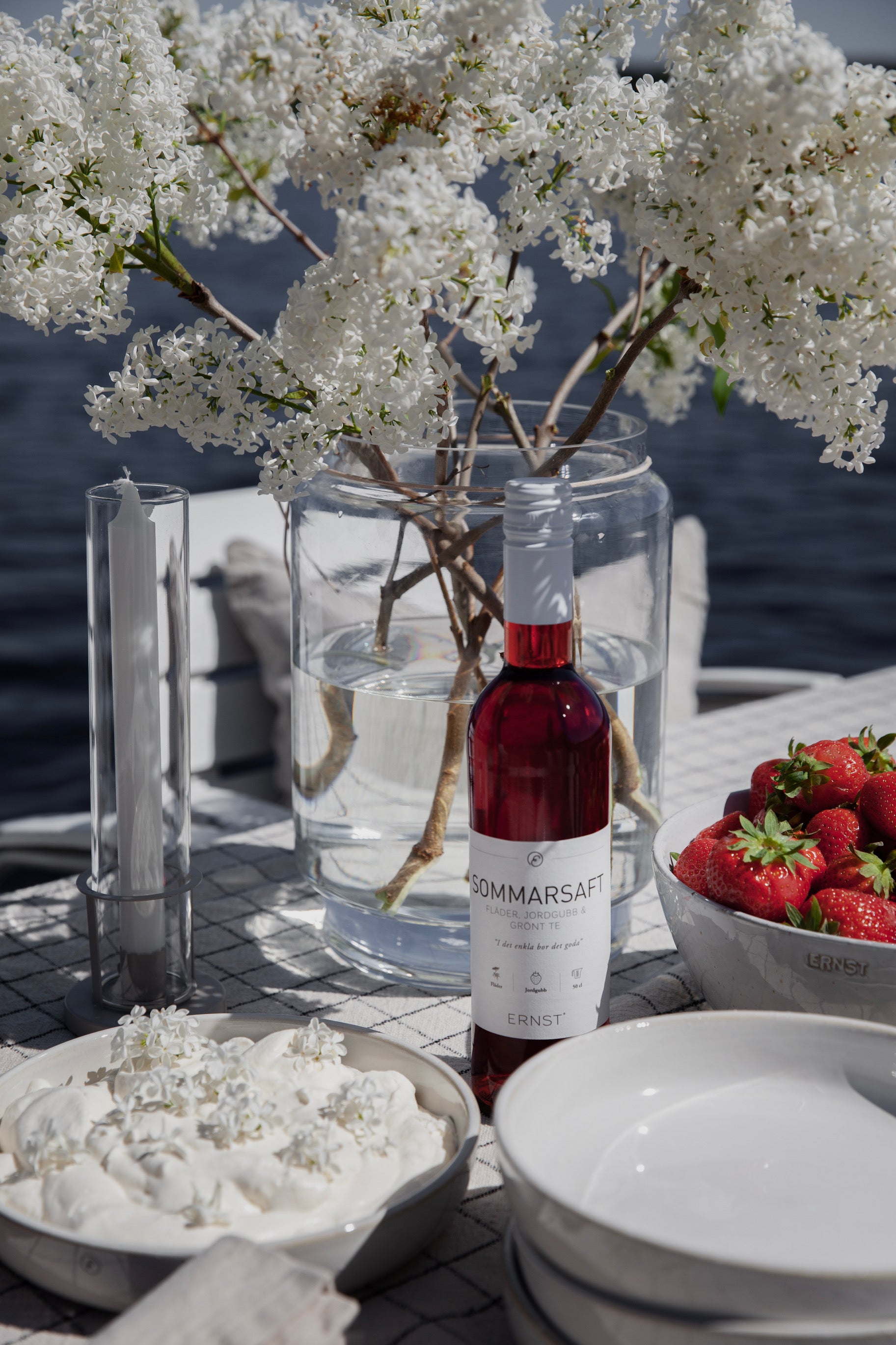 Sommersaft - Holunderblüte, Erdbeere, grüner Tee