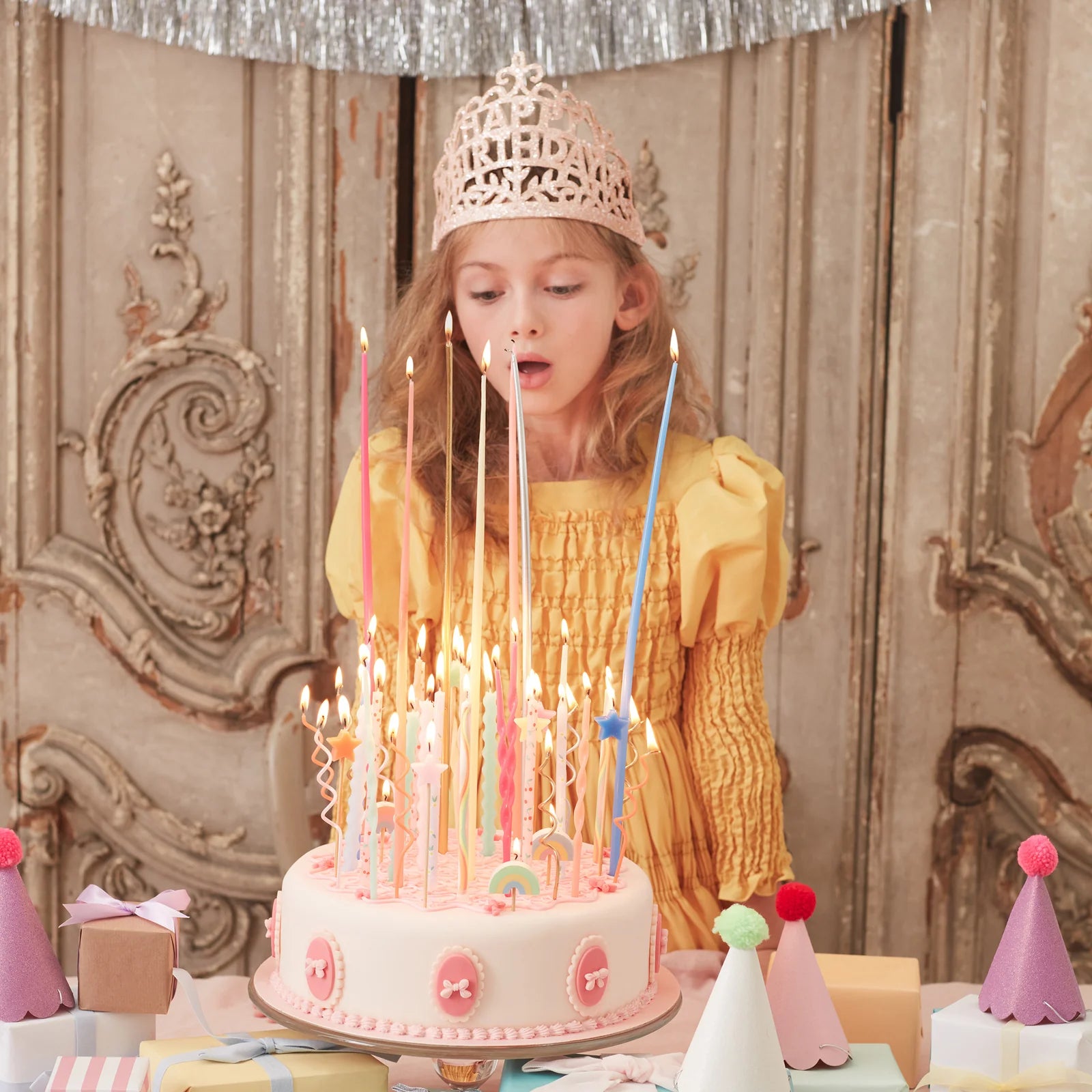 Schmale Kerzen Twisted - 16 Stck.