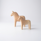 Handgeschnitzes Dala-Pferd  – S 10 cm