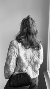 kleine Clutch im Raffia-Stil - silver / dunkelgrau