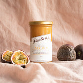 Karamellsoße mit Passionsfrucht