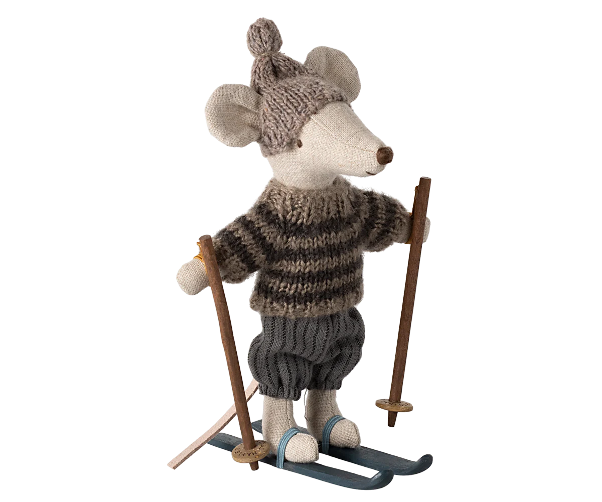 Wintermaus mit Skiset, Großer Bruder - grau