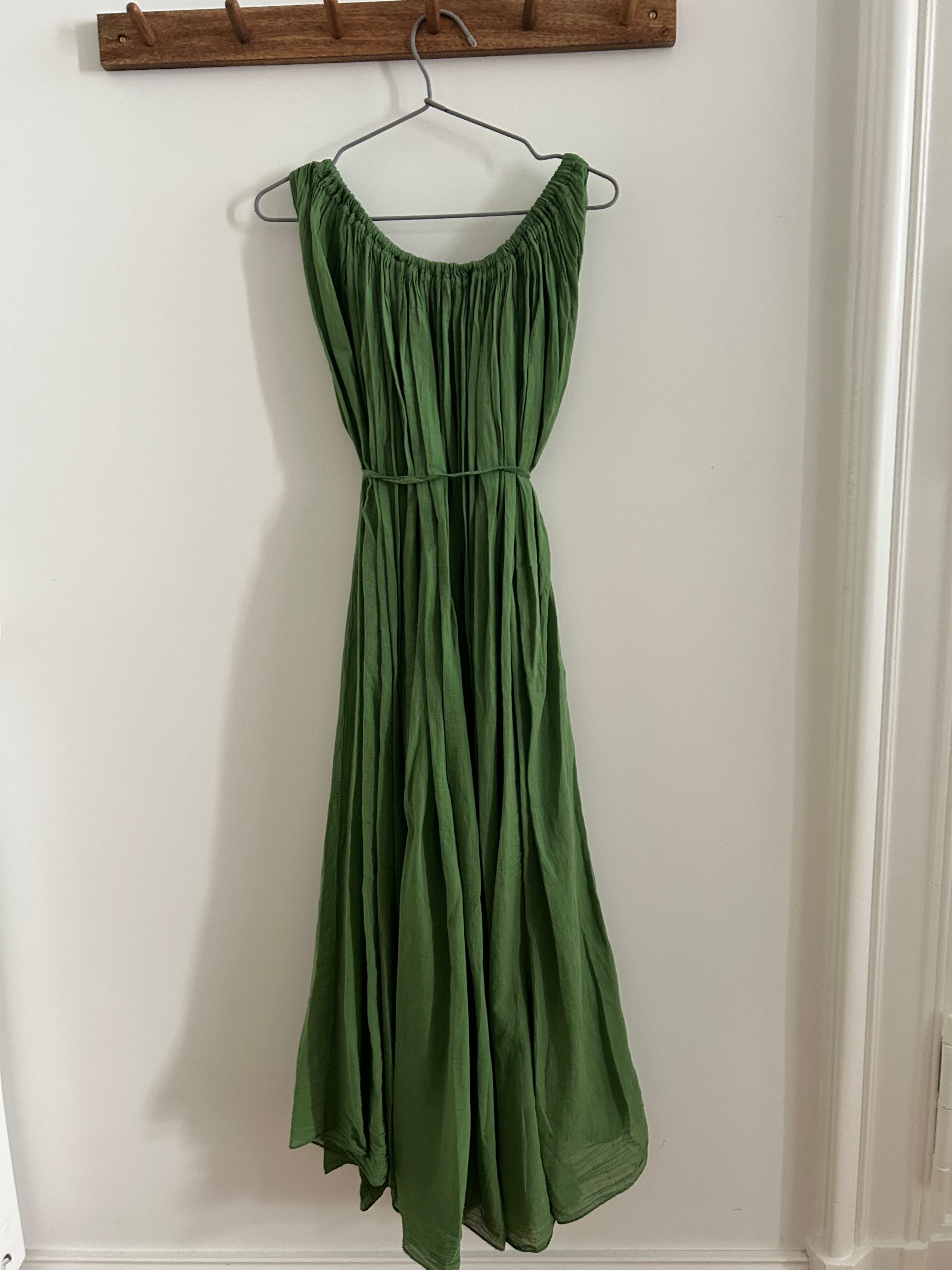 Göttinnenkleid - farngrün