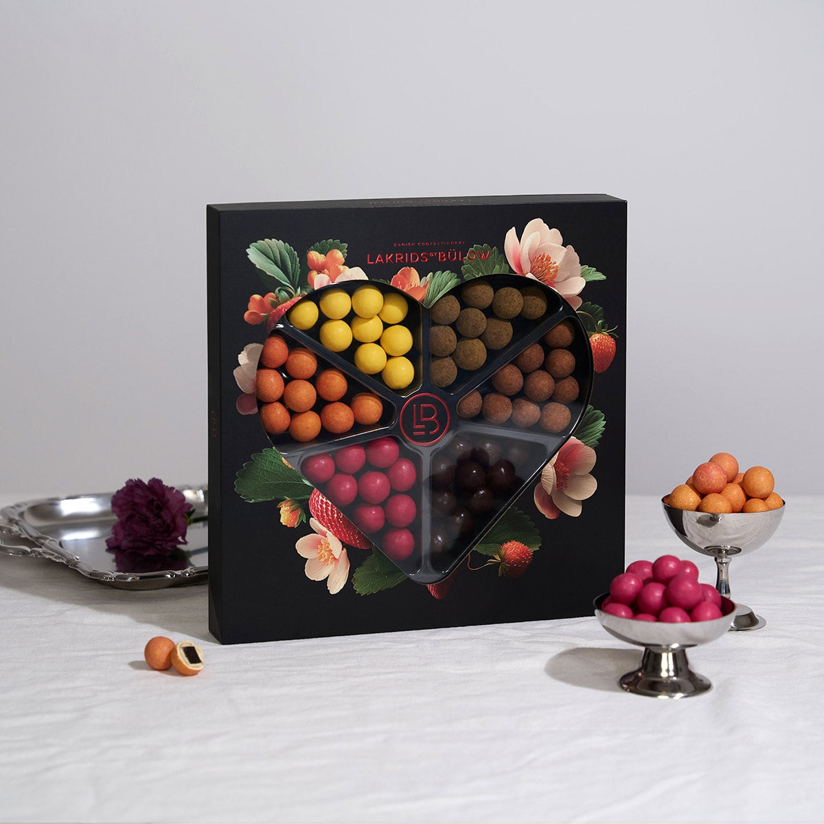 Selection Box Love 2026 Color - 450 g