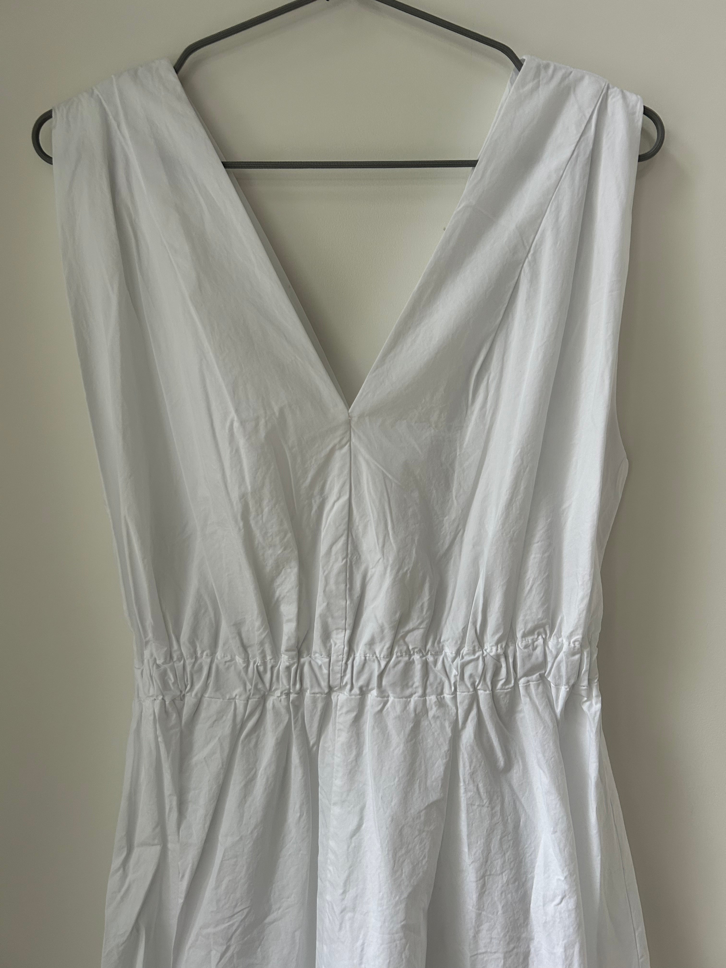 The Classic Dress - weiss