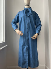 Jeanskleid zum Knoten