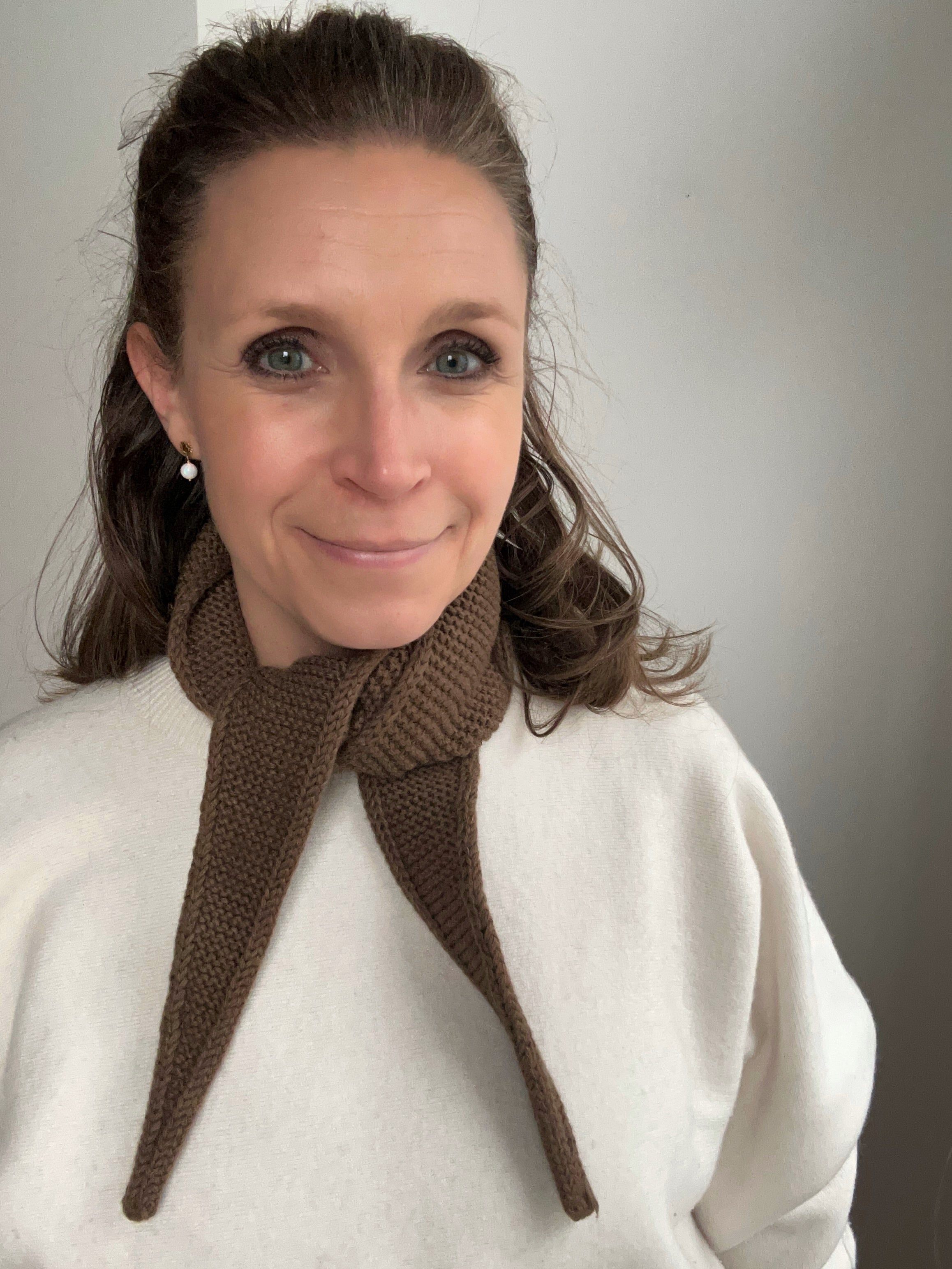 Kleiner Strick-Schal - kakao