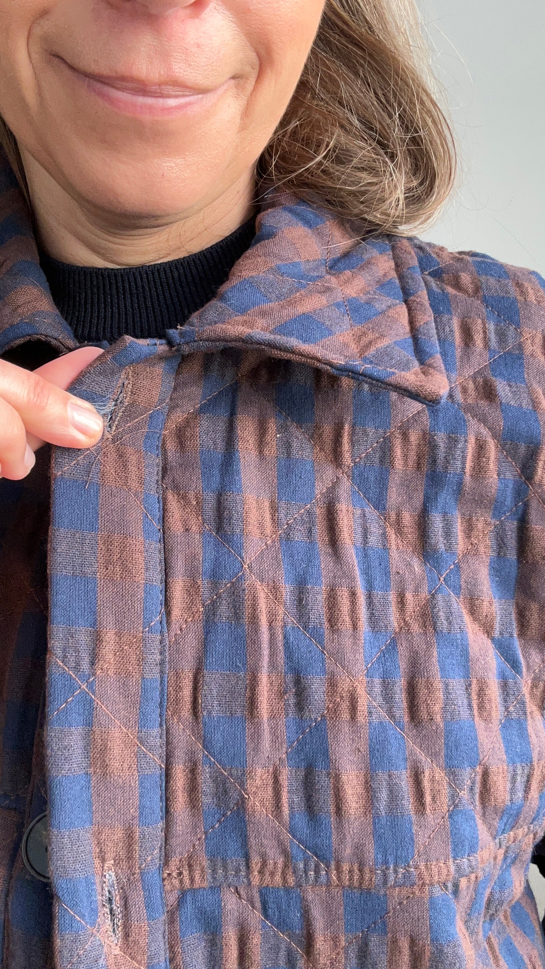 Kurze Herbstjacke kariert - Schokobraun und Blau