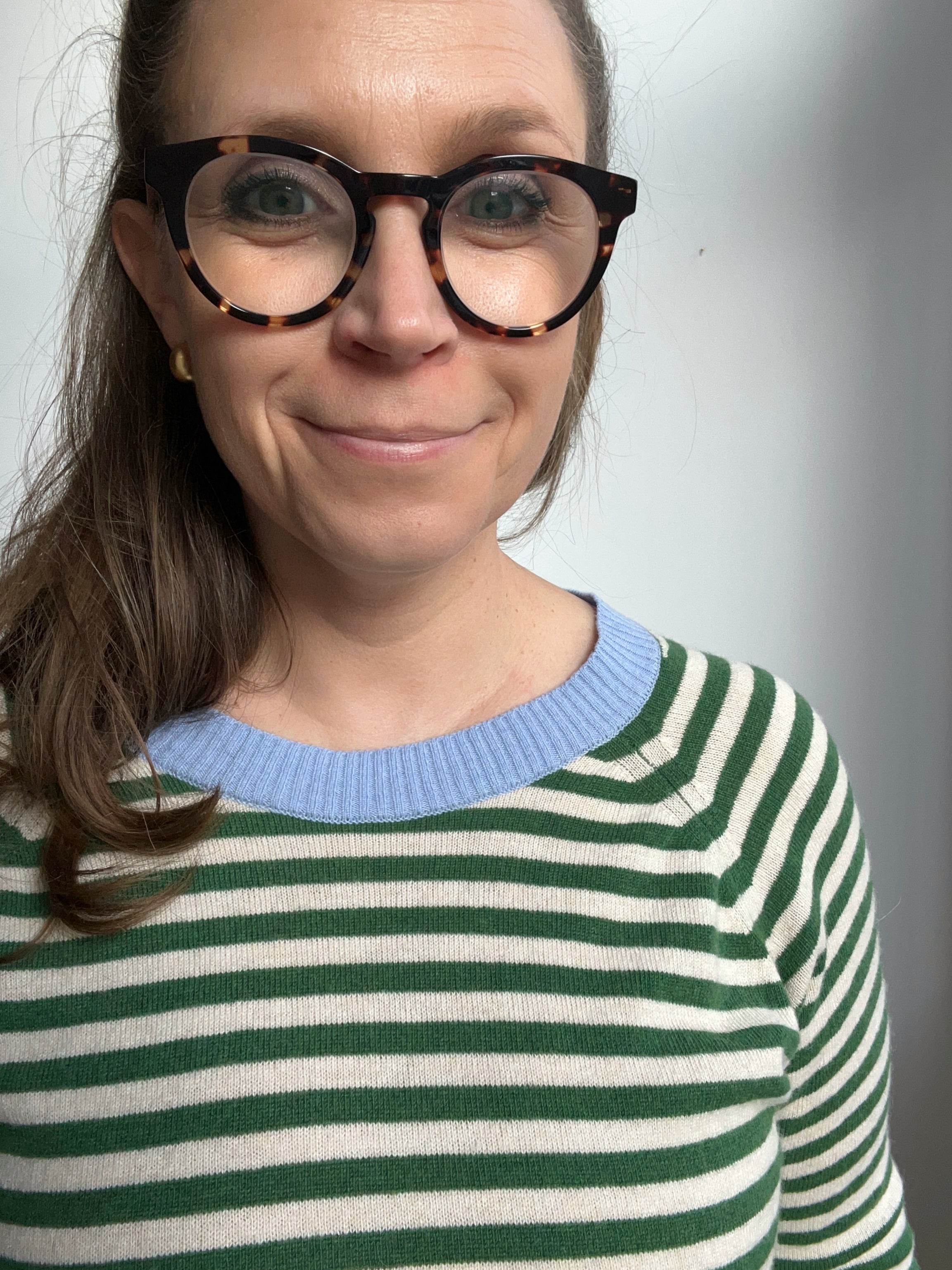 Schmaler Ringelpullover mit Kaschmir - grün / hellblau