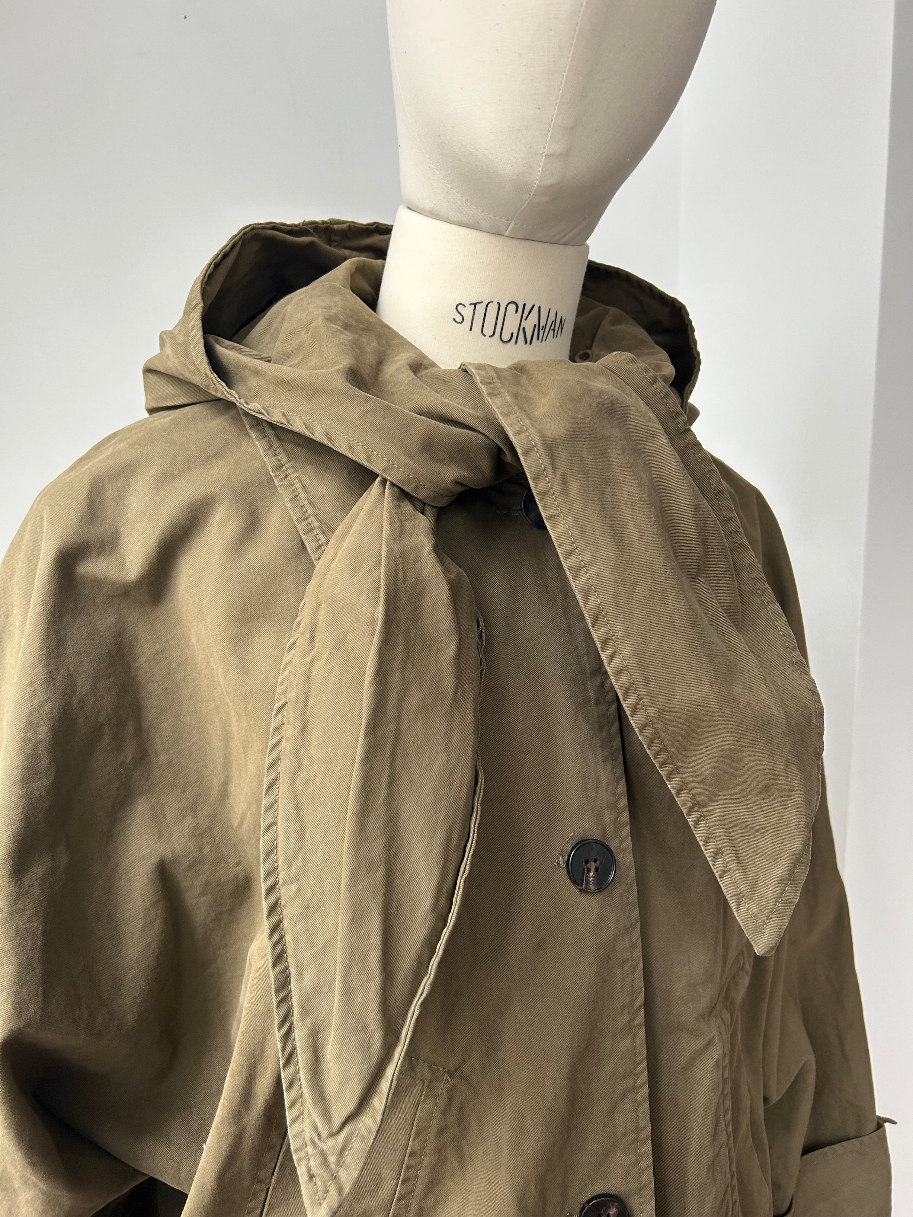 Jacke mit Kapuzenschal zum Knoten - khaki-braun