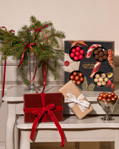 Winter Selection Box Small 2026 (175 g)