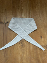Kleiner Strick-Schal - creme