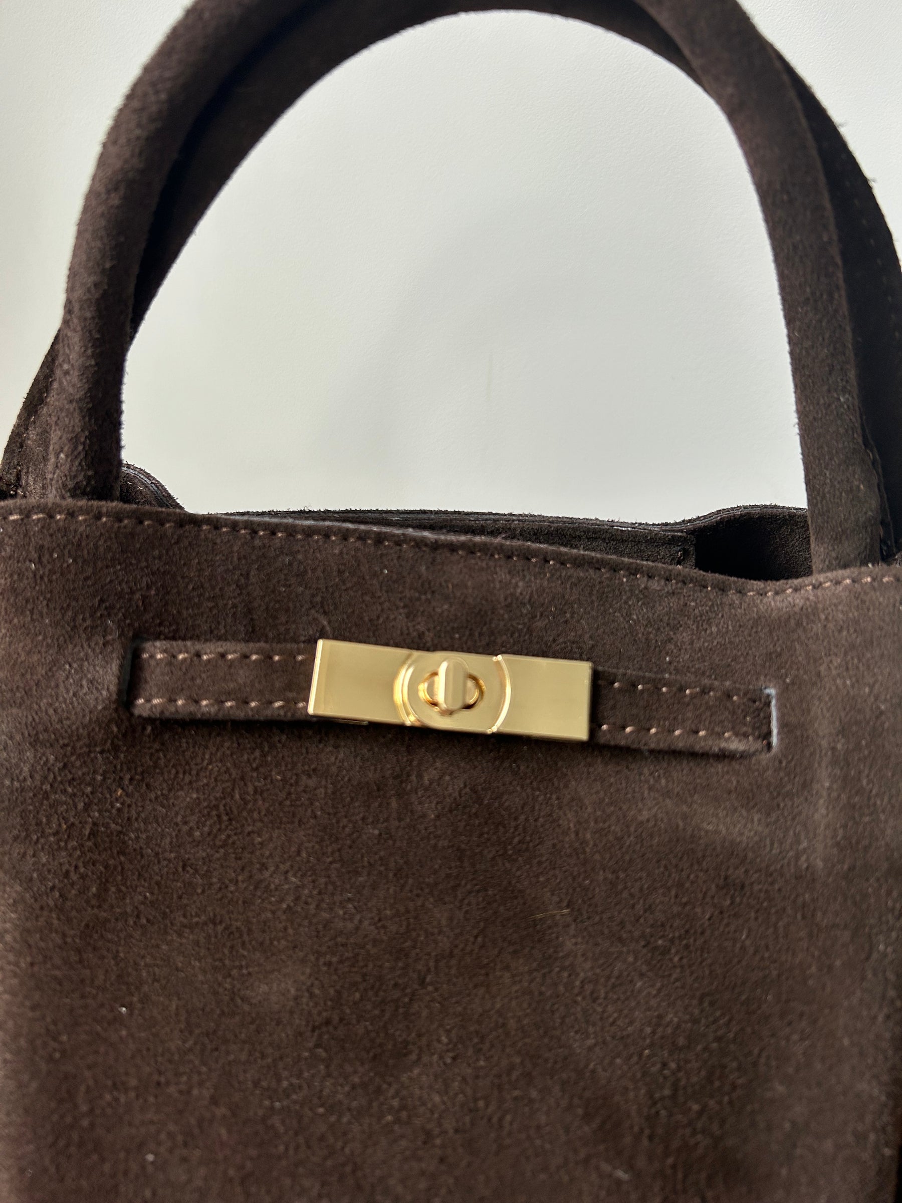 große Handtasche aus Wildleder - dunkelbraun