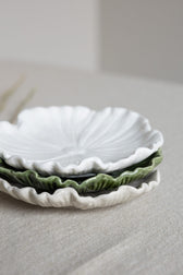 Kleine Schale in Blumenform - Weiß