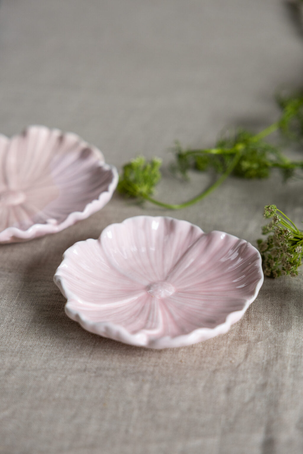 Kleine Schale in Blumenform - Hellrosa