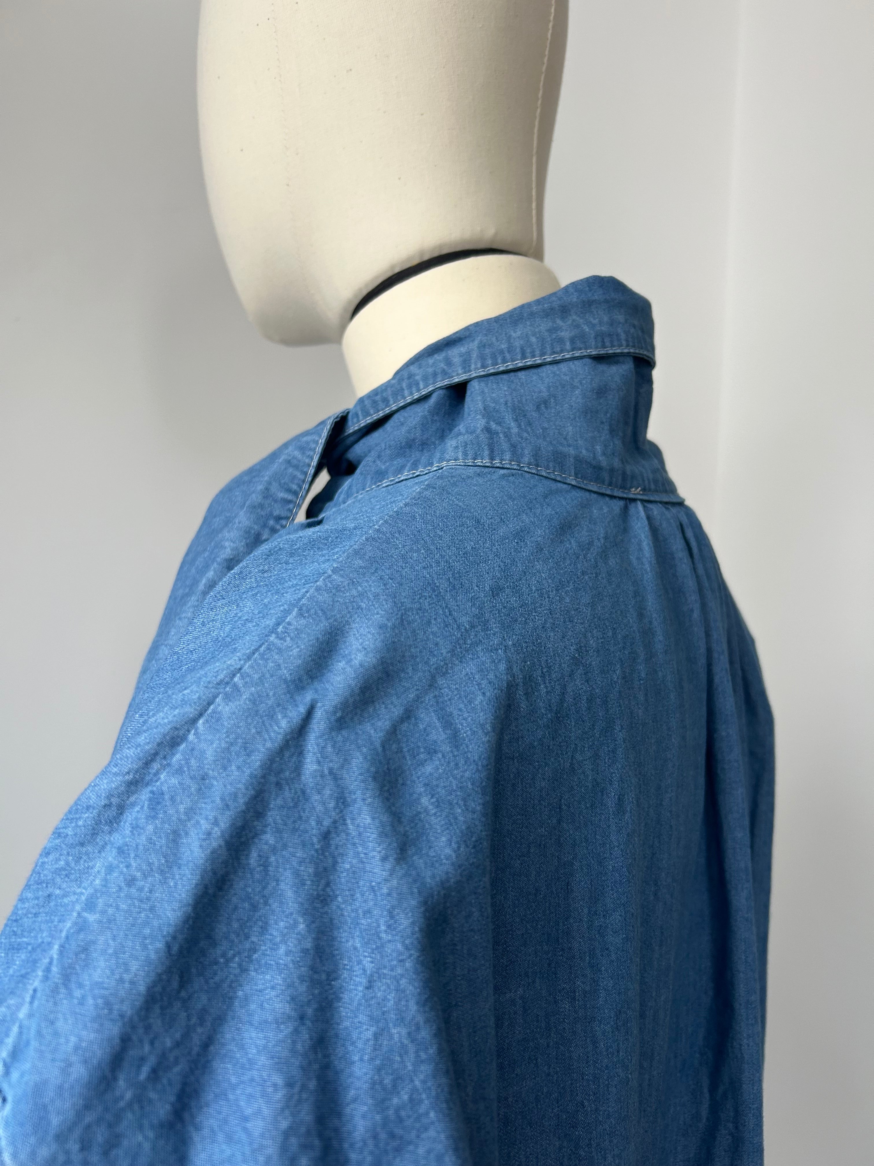 Jeanskleid zum Knoten