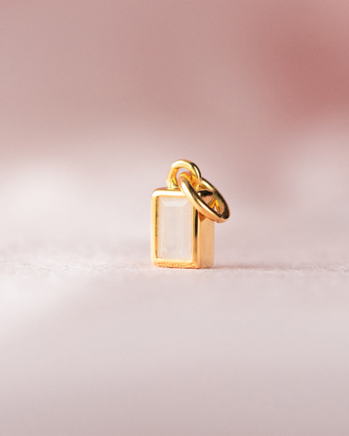 Anhänger Beloved Squared mit Mondstein - gold