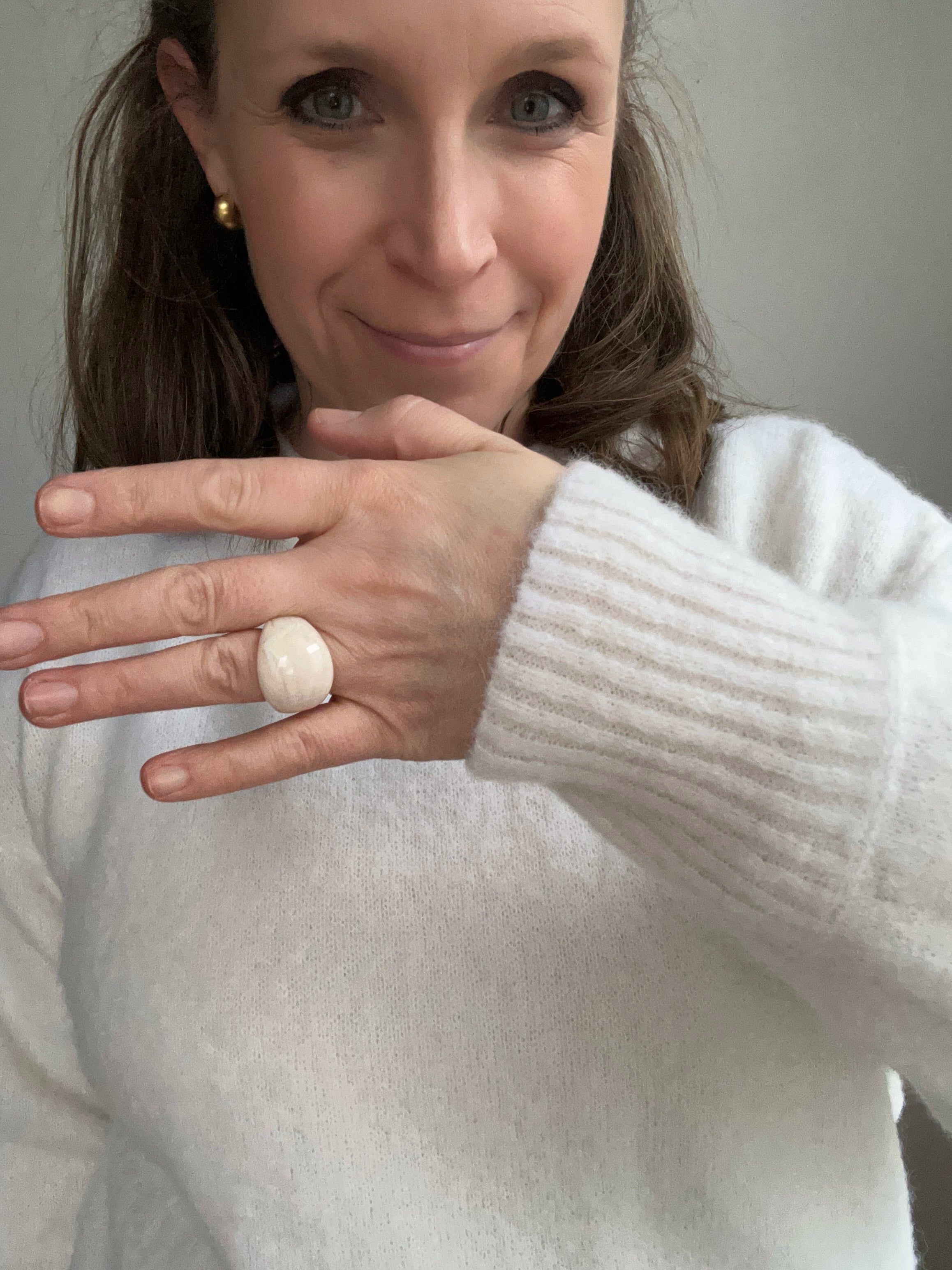 Rundhals-Pullover weiss