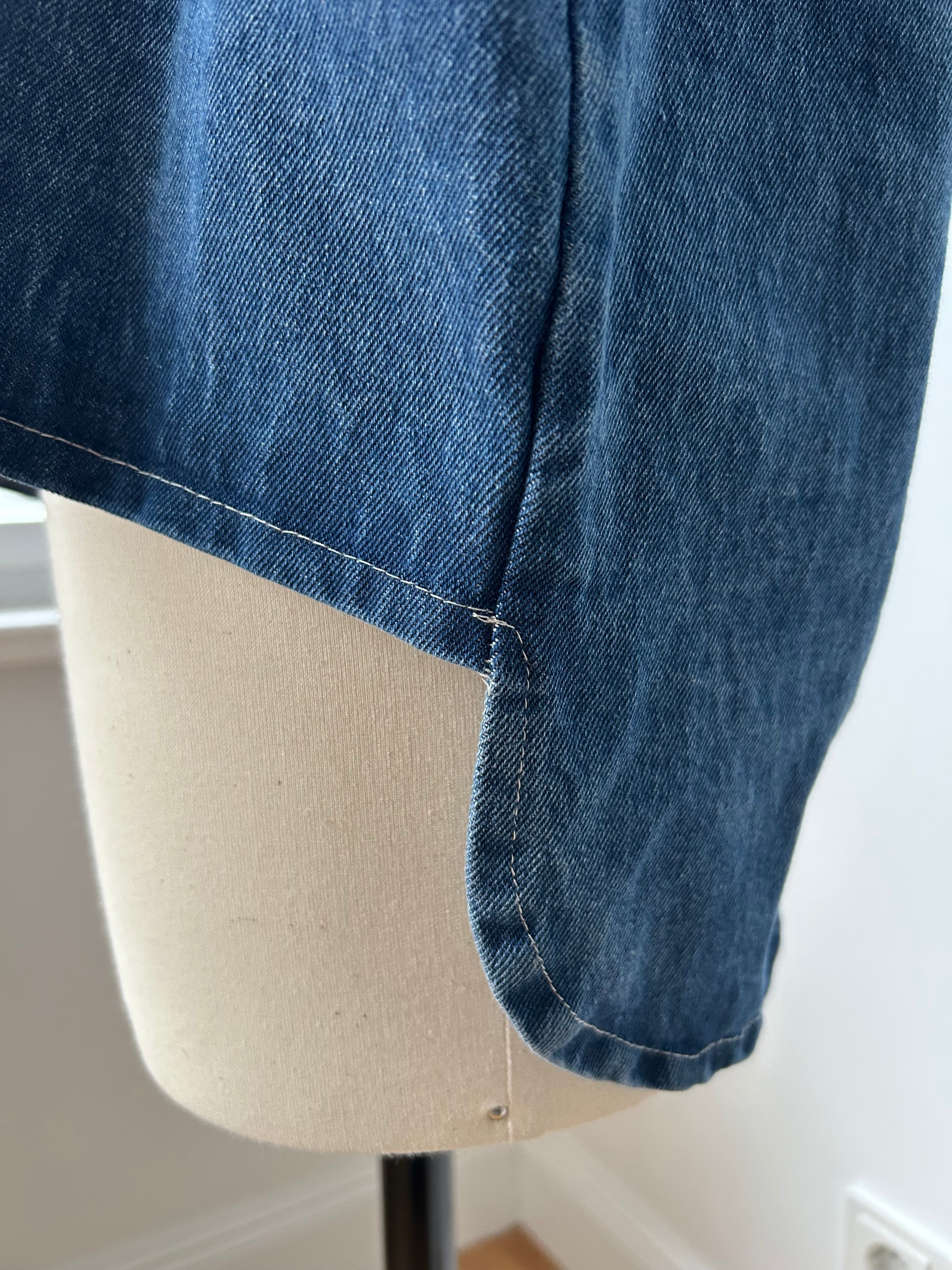 Jeanshemd aus festem Stoff