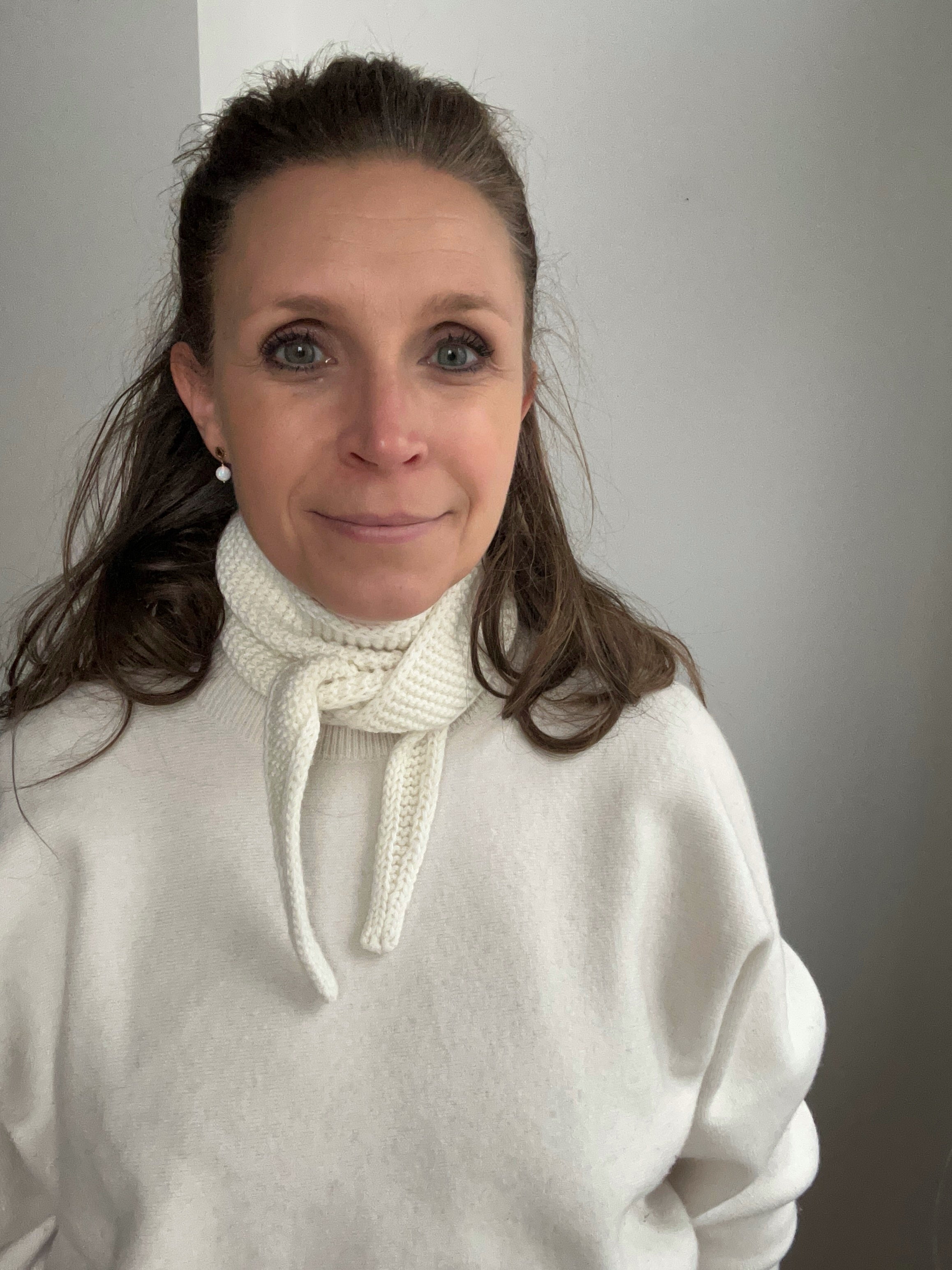 Kleiner Strick-Schal - Weiss