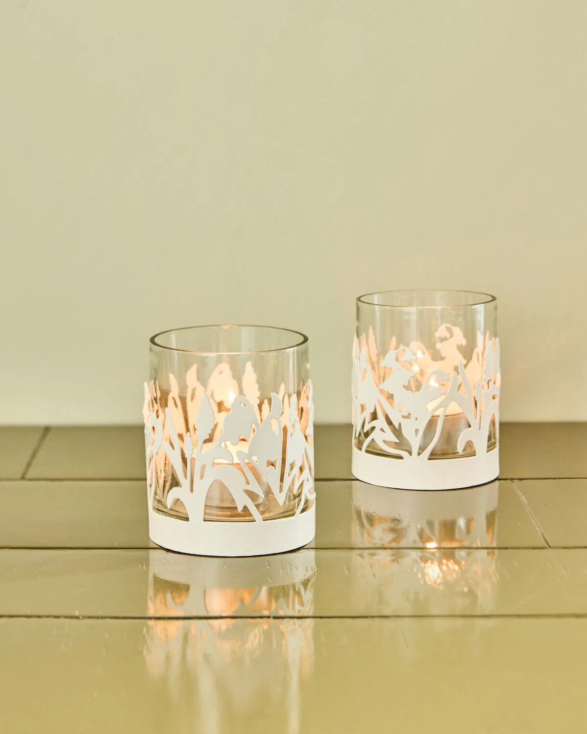 Teelichthalter Lily aus Eisen 2er-Set – Weiß