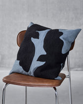 Kissen Miki - Ägäisblau/Schwarz (50 x 50 cm)
