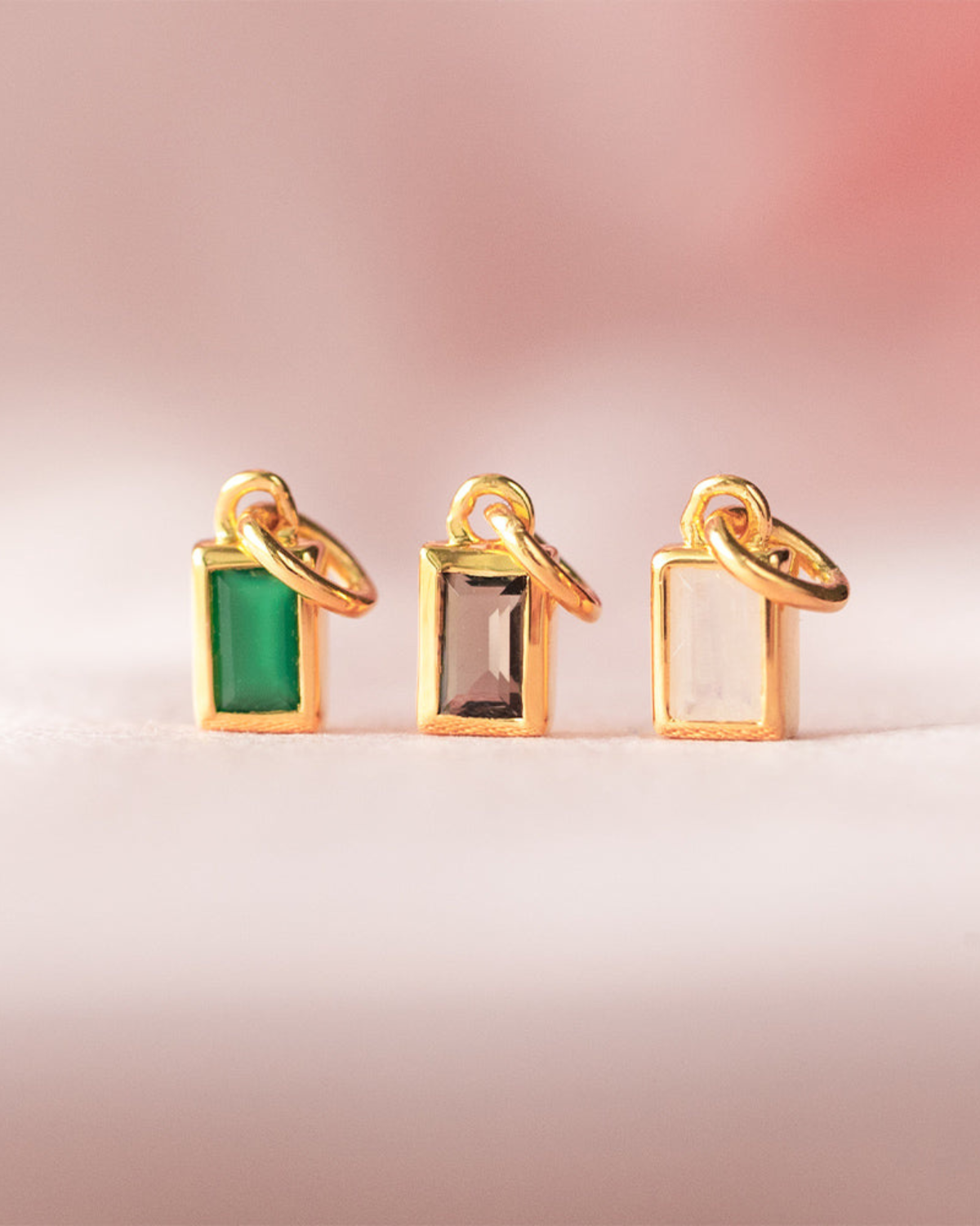 Anhänger Beloved Squared mit Mondstein - gold