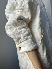 Gesteppte Jacke mit Struktur - weiss