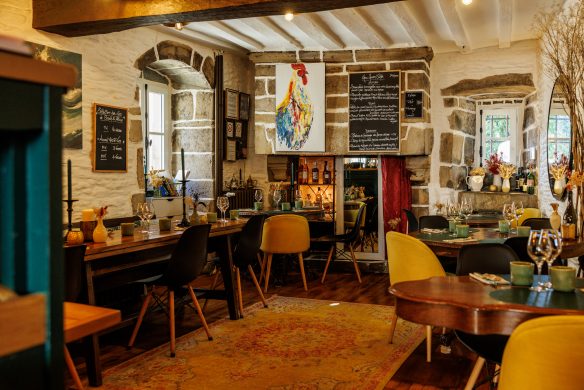 Zu Gast in der Bretagne. Sehnsuchtsorte, Originalrezepte und Geheimtipps (Deutsch)