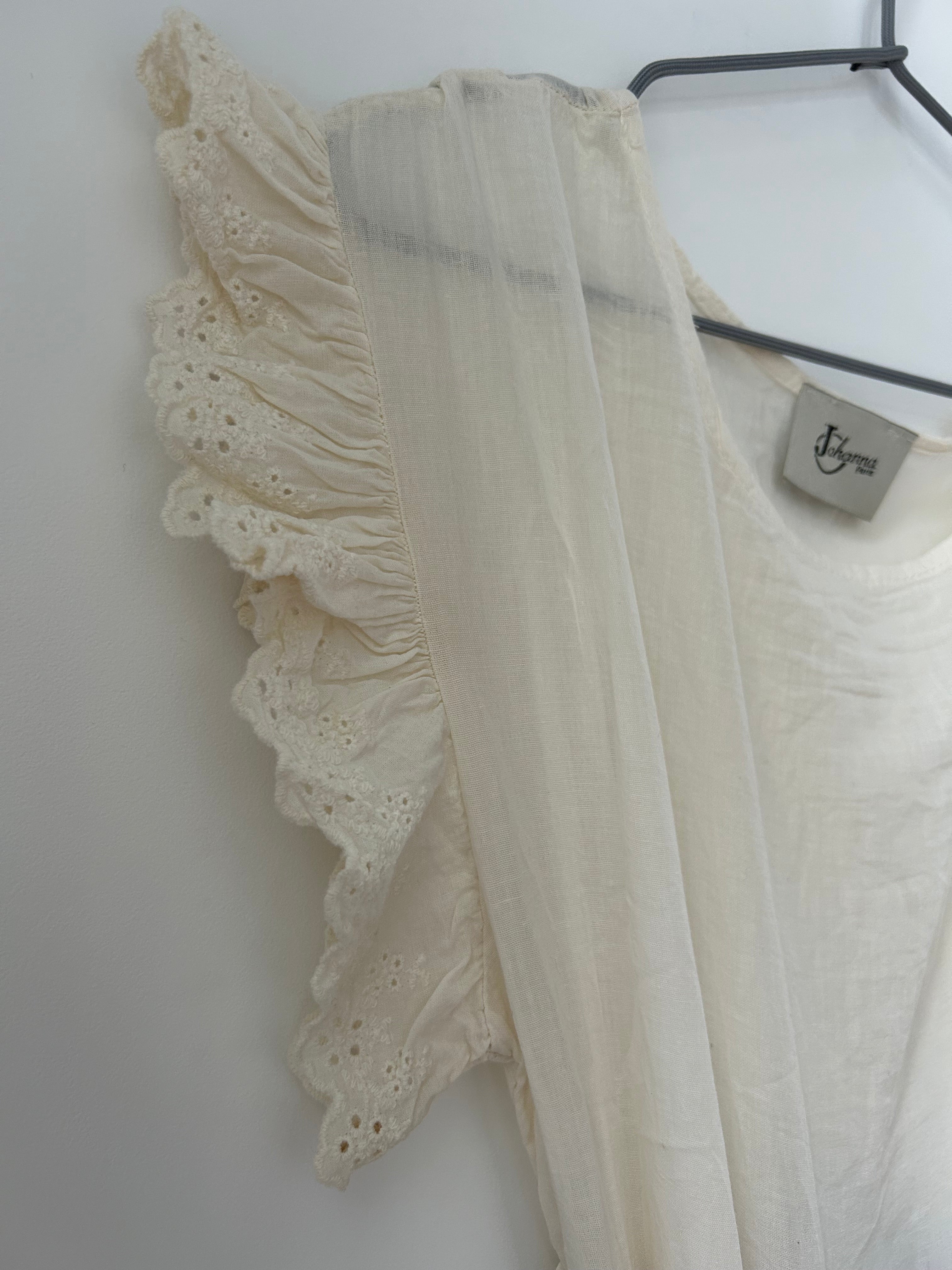 Romantisches Kleid mit Gürtel - creme