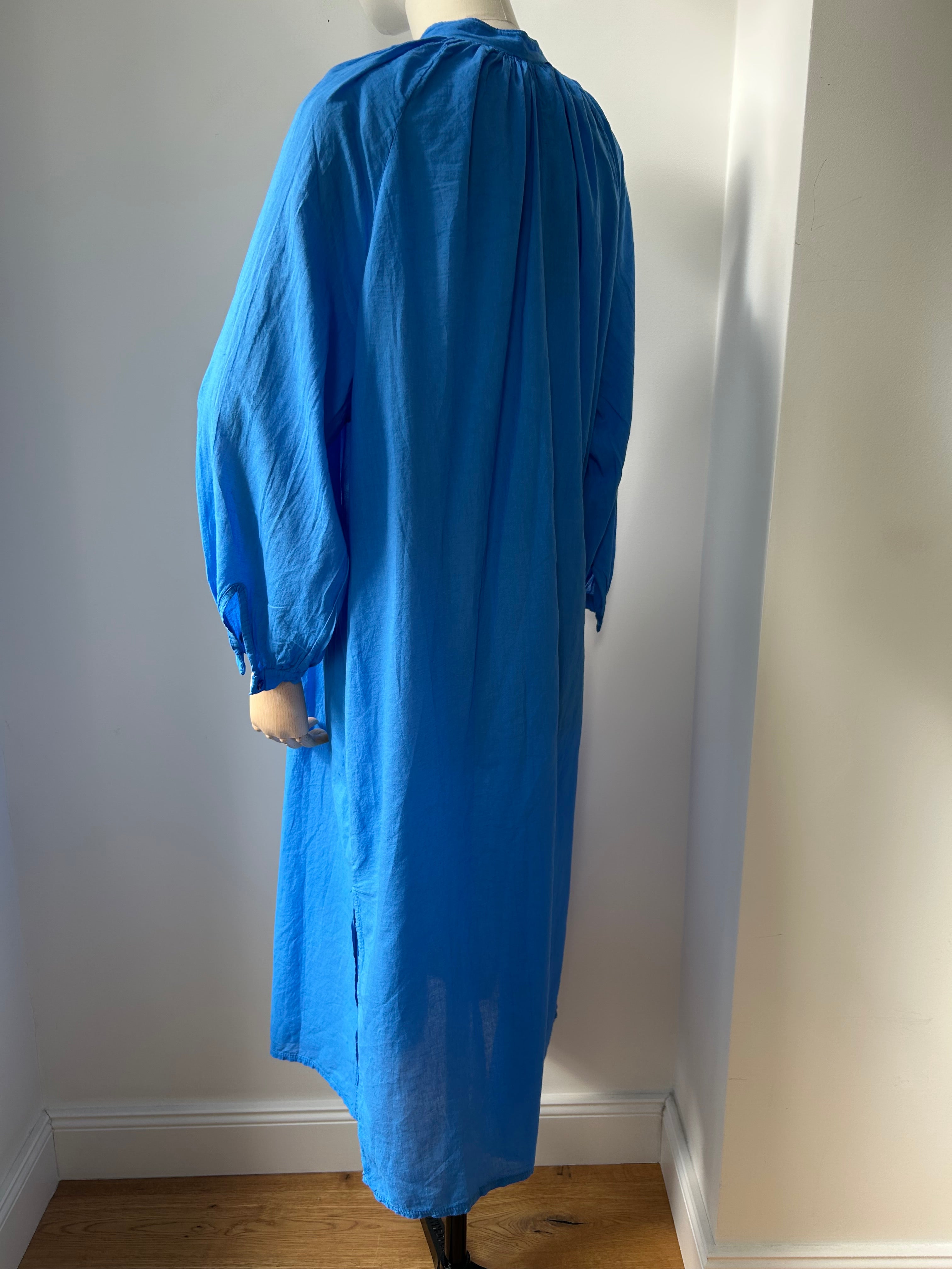 Sommerliches Blusenkleid - blau