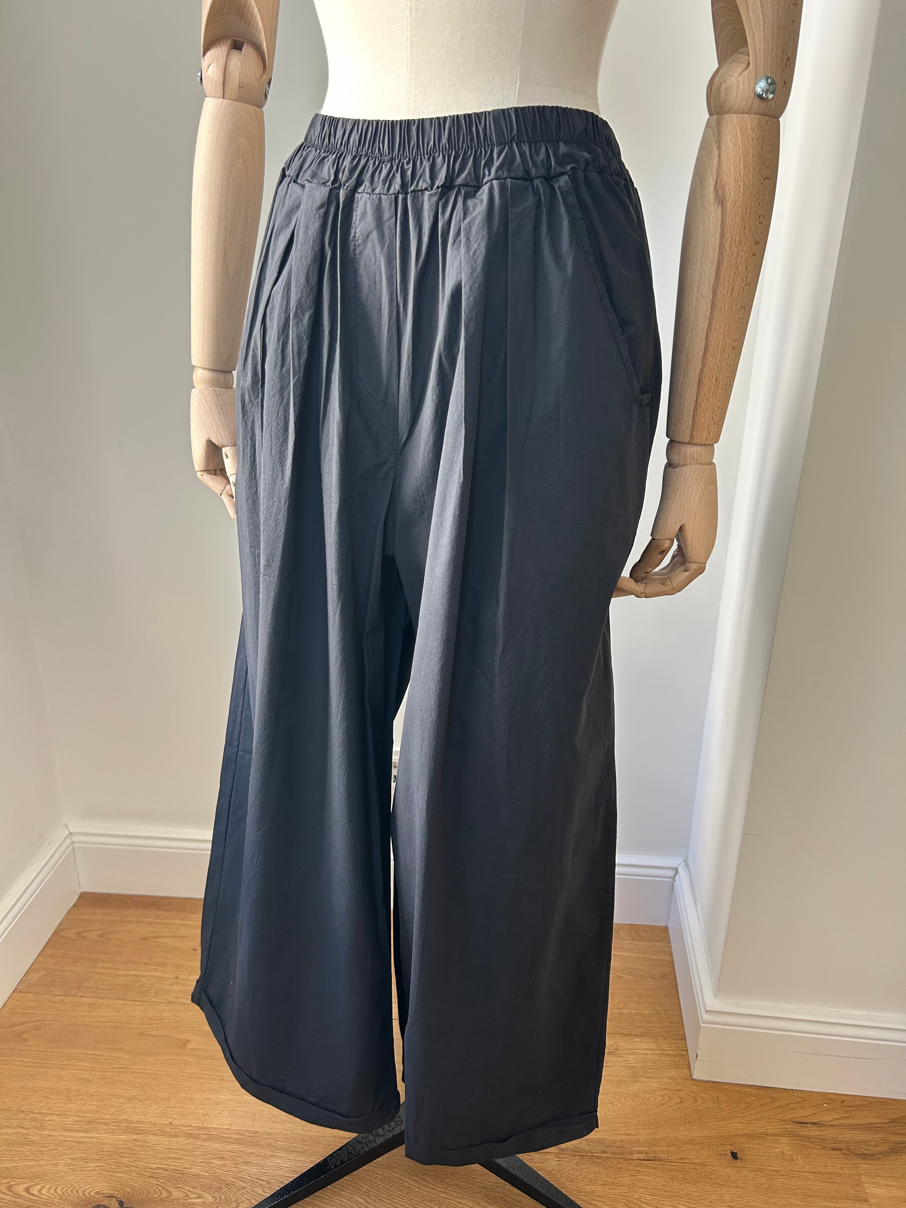 Leichte Culotte Palazzo-Hose - schwarz