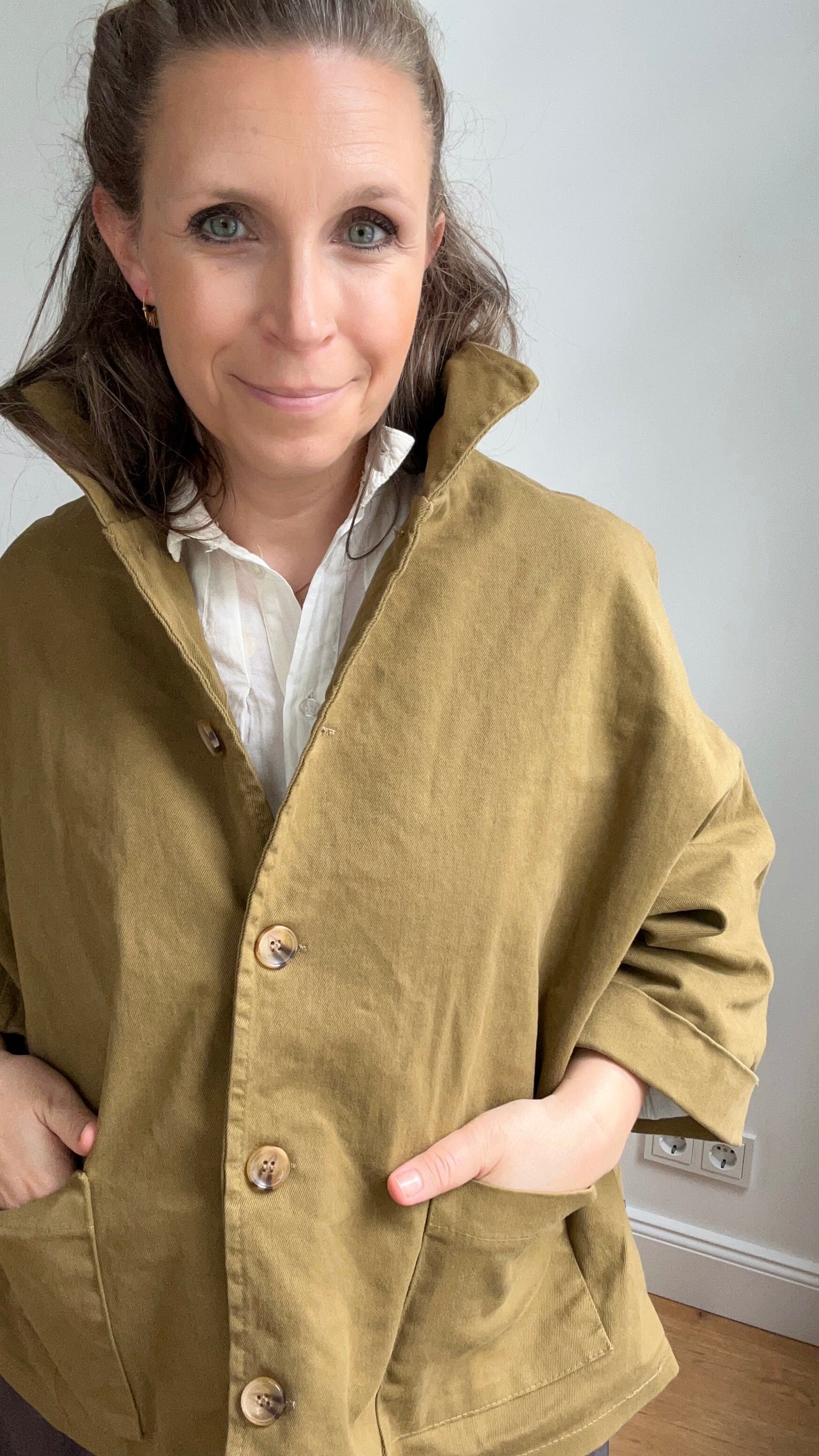 Klassische Trenchcoat-Jacke