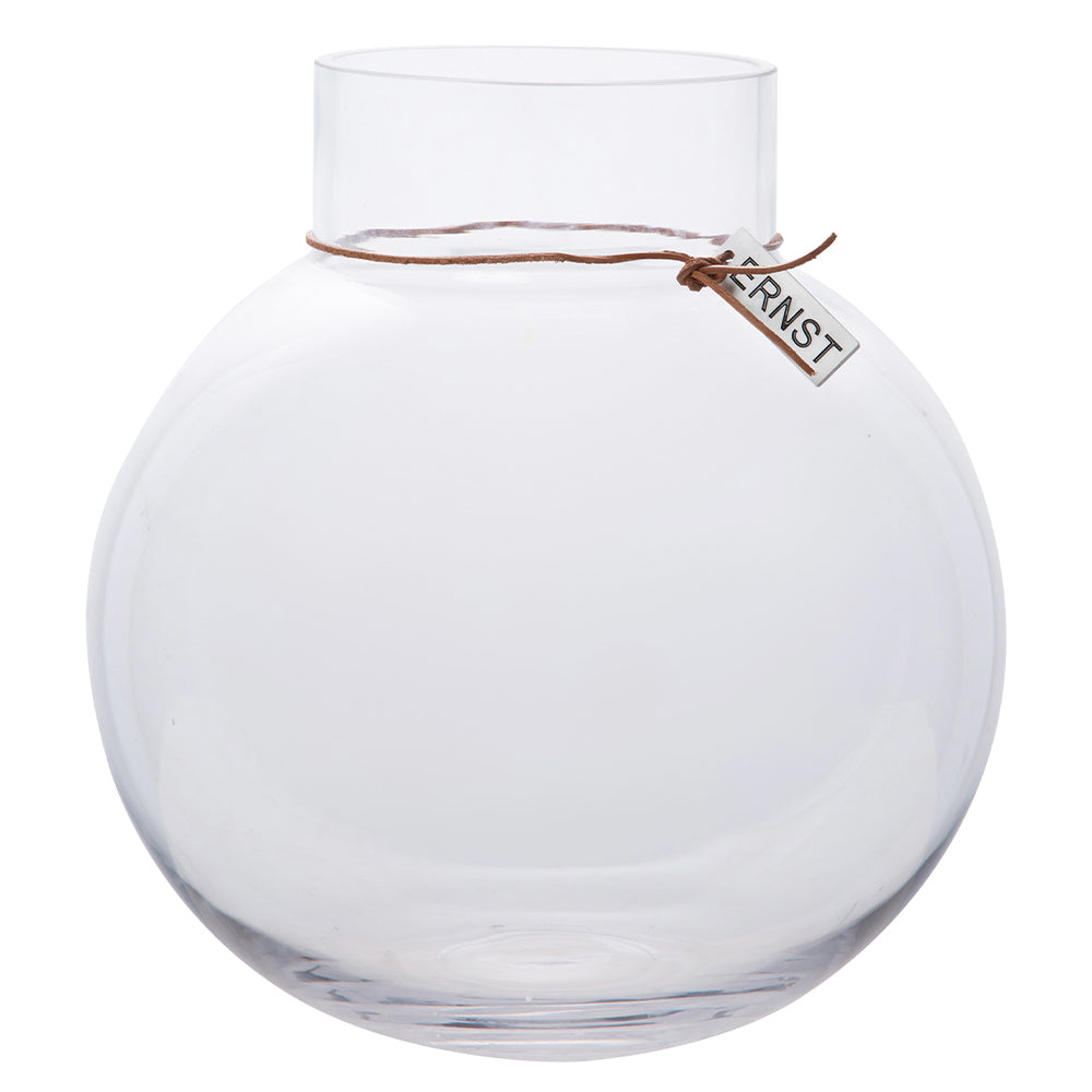 Glas-Vase von ERNST in Frontansicht – klare Form und zeitloses Design