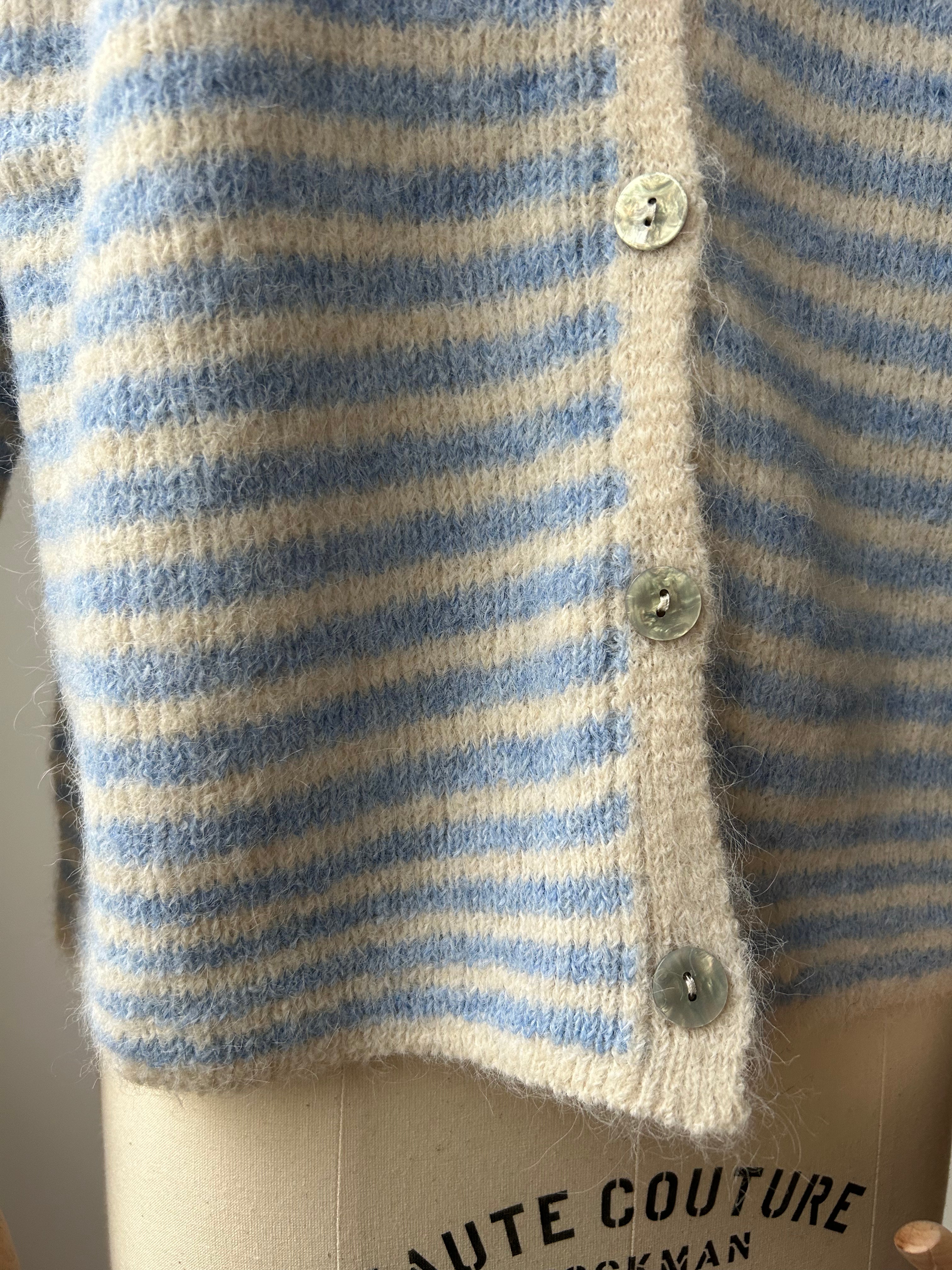 Cardigan mit Streifen - hellblau