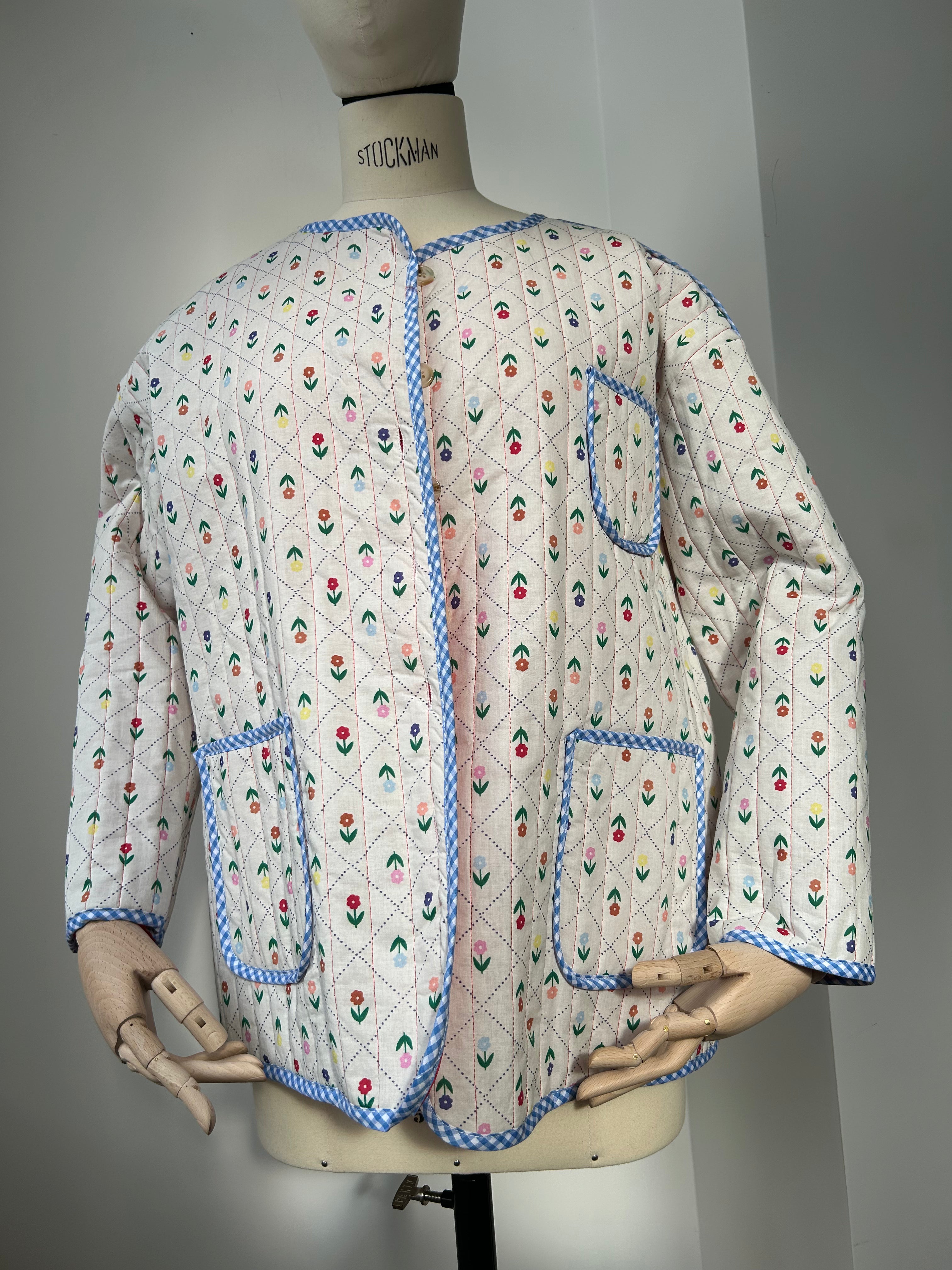 Frühlingsjacke mit Tulpenmuster