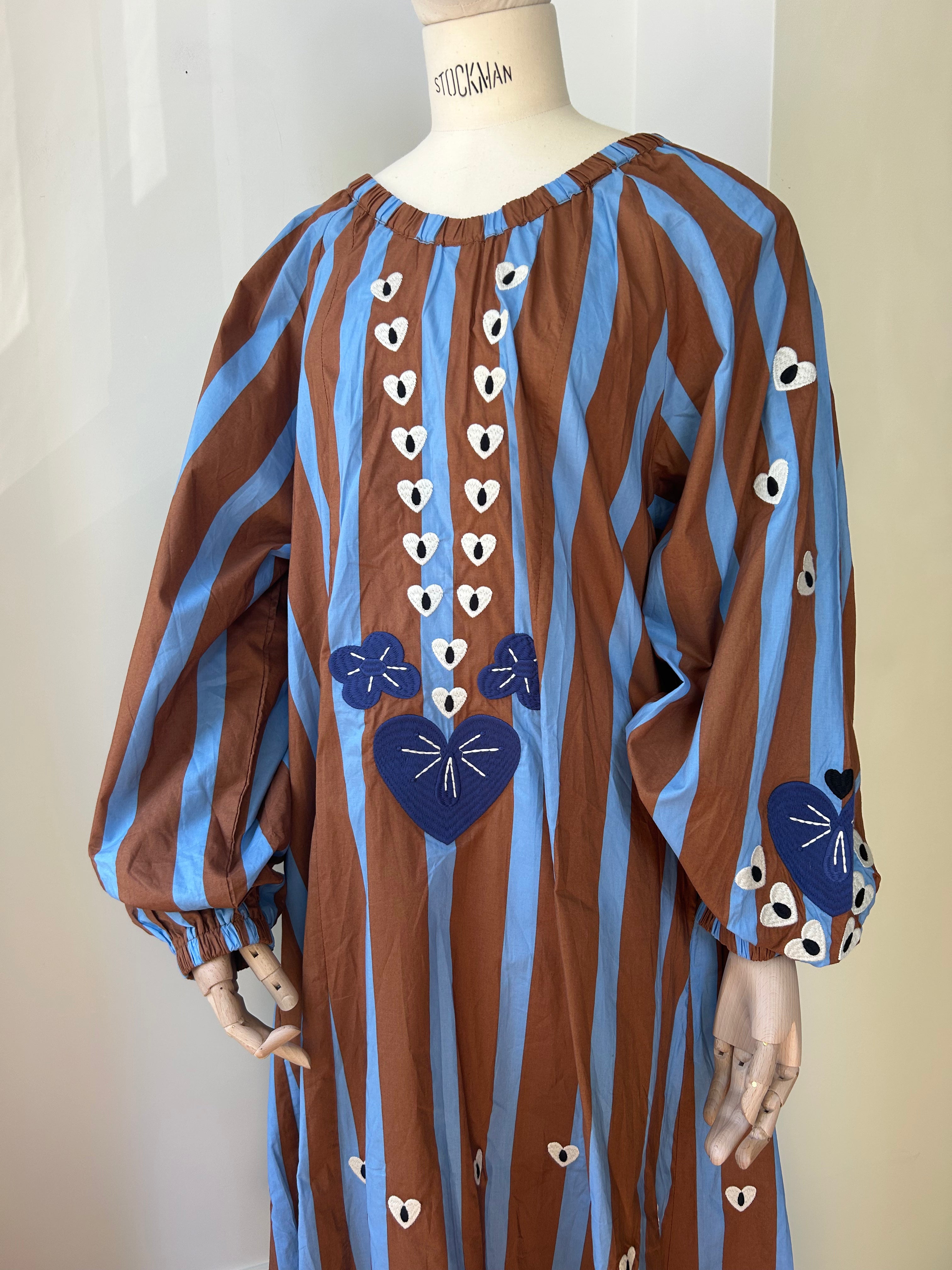 Kleid mit Streifen - braun & hellblau
