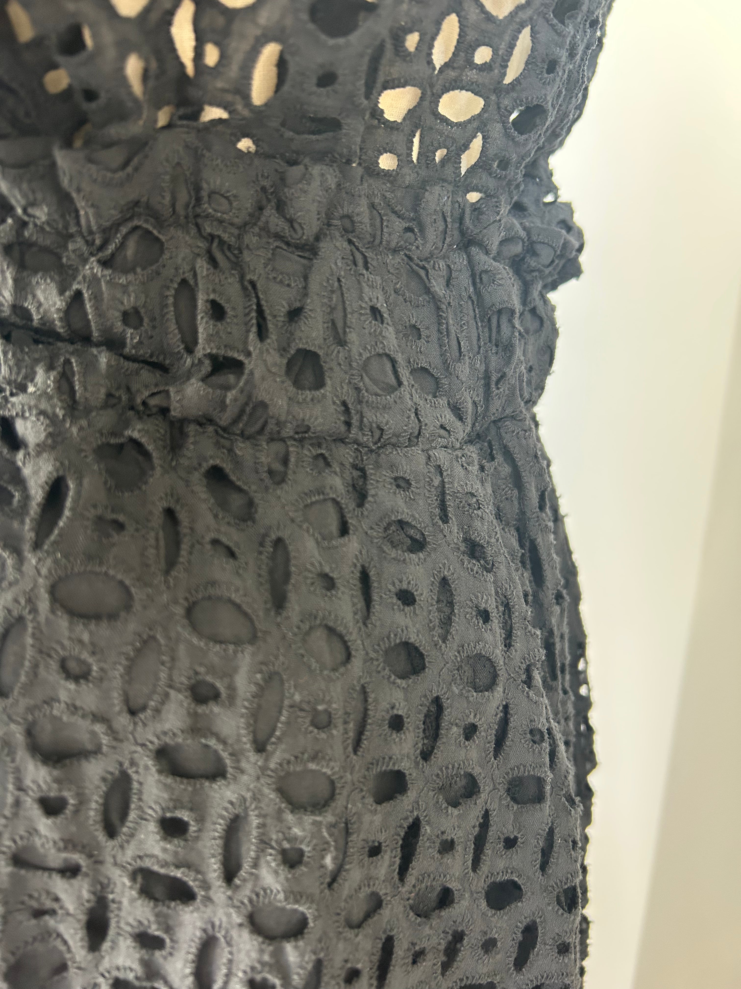 Rock mit Broderie-Spitze - Schwarz