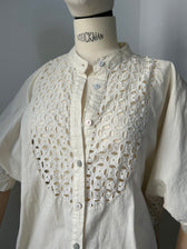 Bluse mit Broderie-Spitze - Creme