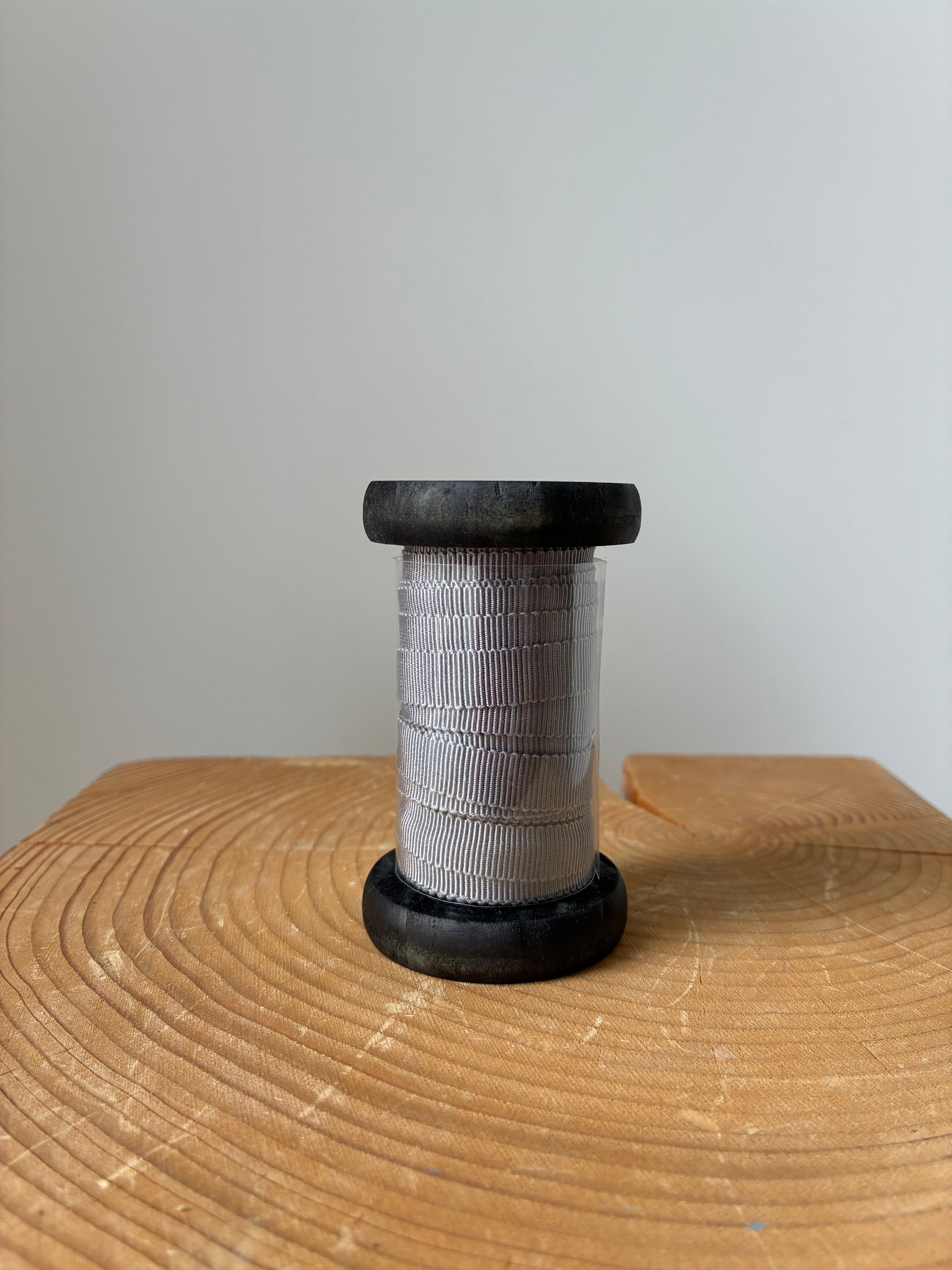 Geschenkband auf Spule