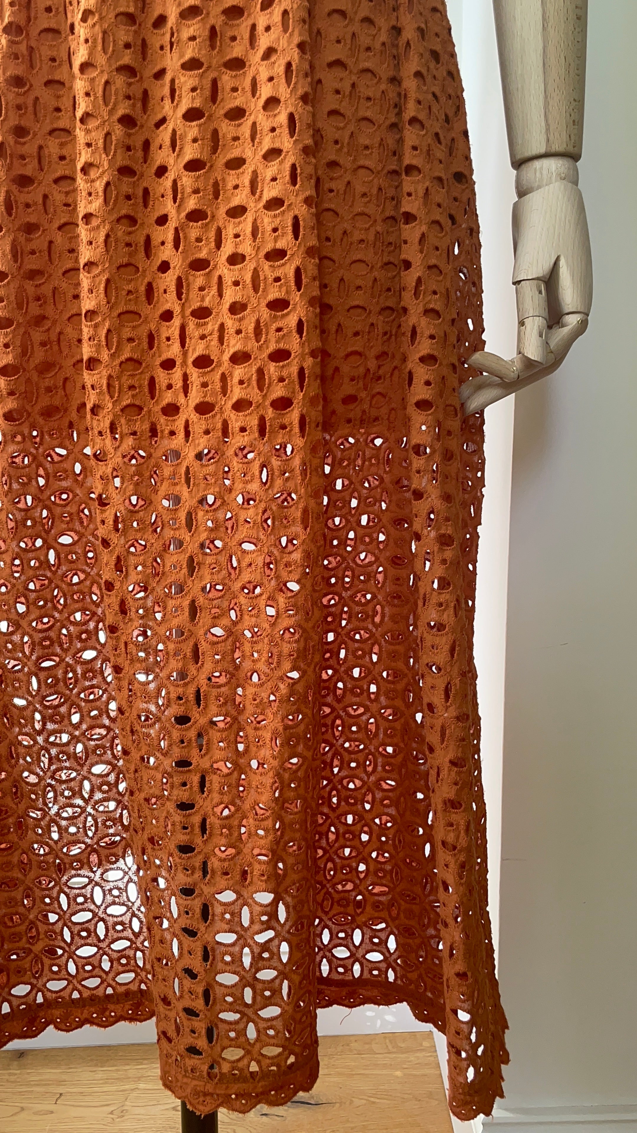 Rock mit Broderie-Spitze - Terra