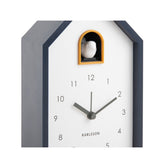 Detailaufnahme Karlsson Kuckucksuhr Modern Blau