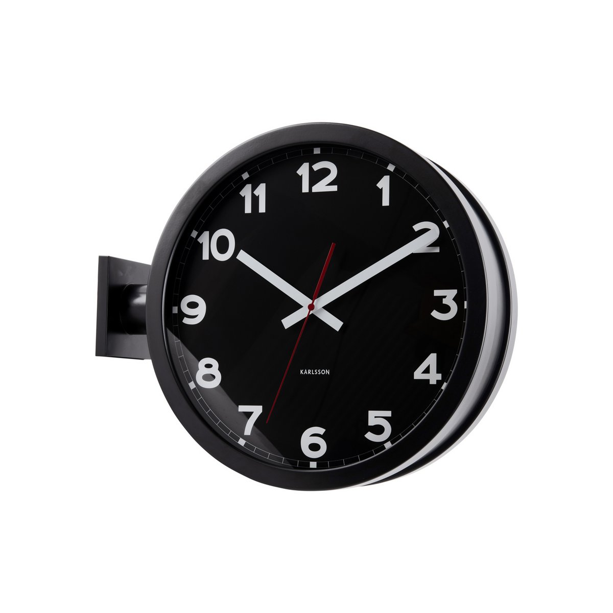 Schrägansicht der Karlsson Wanduhr New Classic doppelseitig in Schwarz