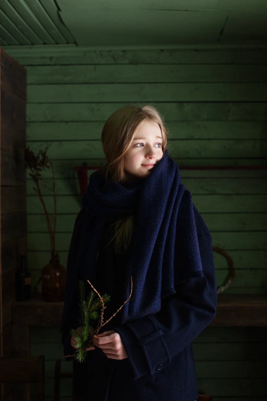 Wollschal Koli aus Merino-Wolle - Schwarz-Blau